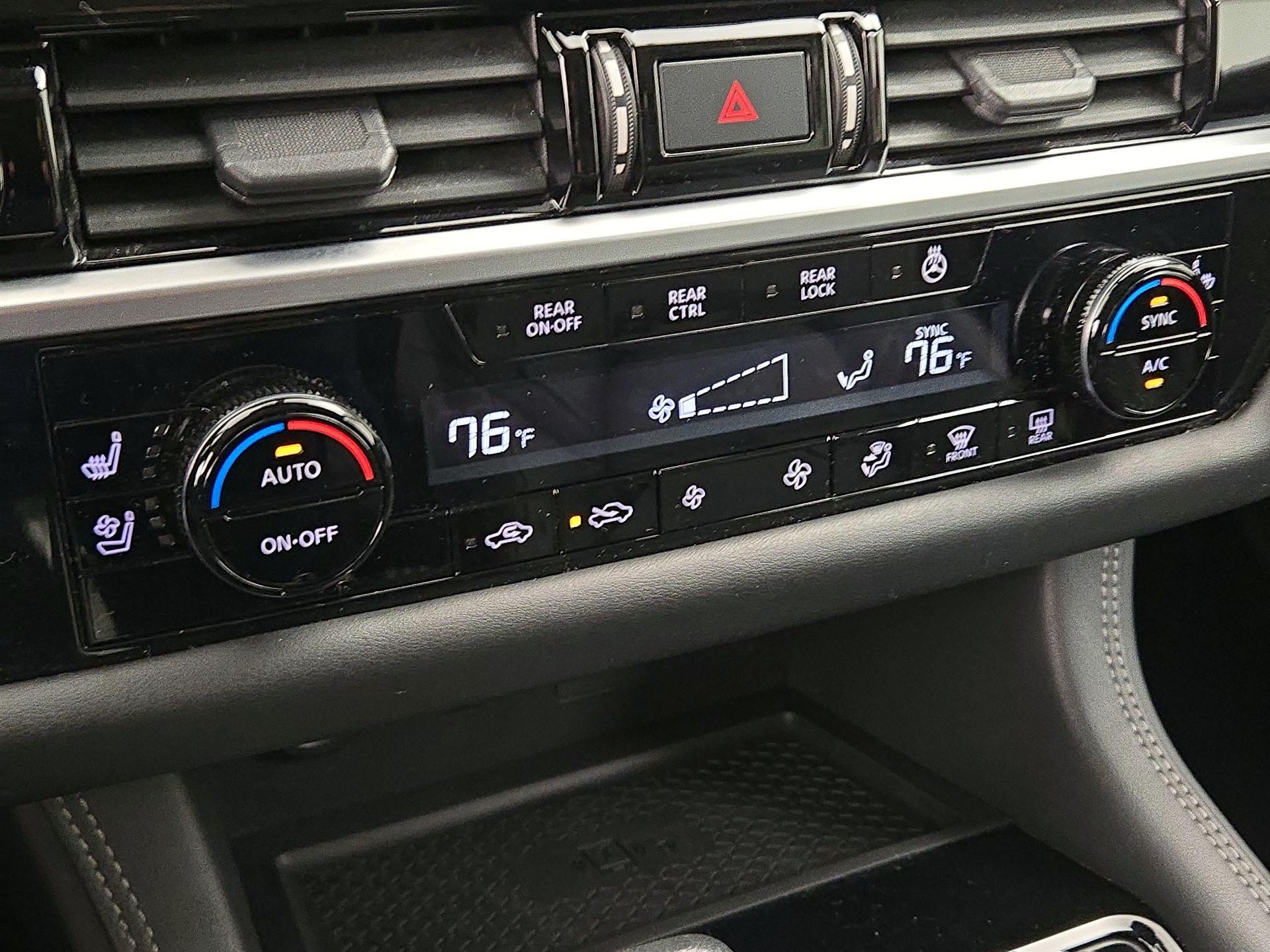 Thumbnail: 2022 Nissan Pathfinder - 17