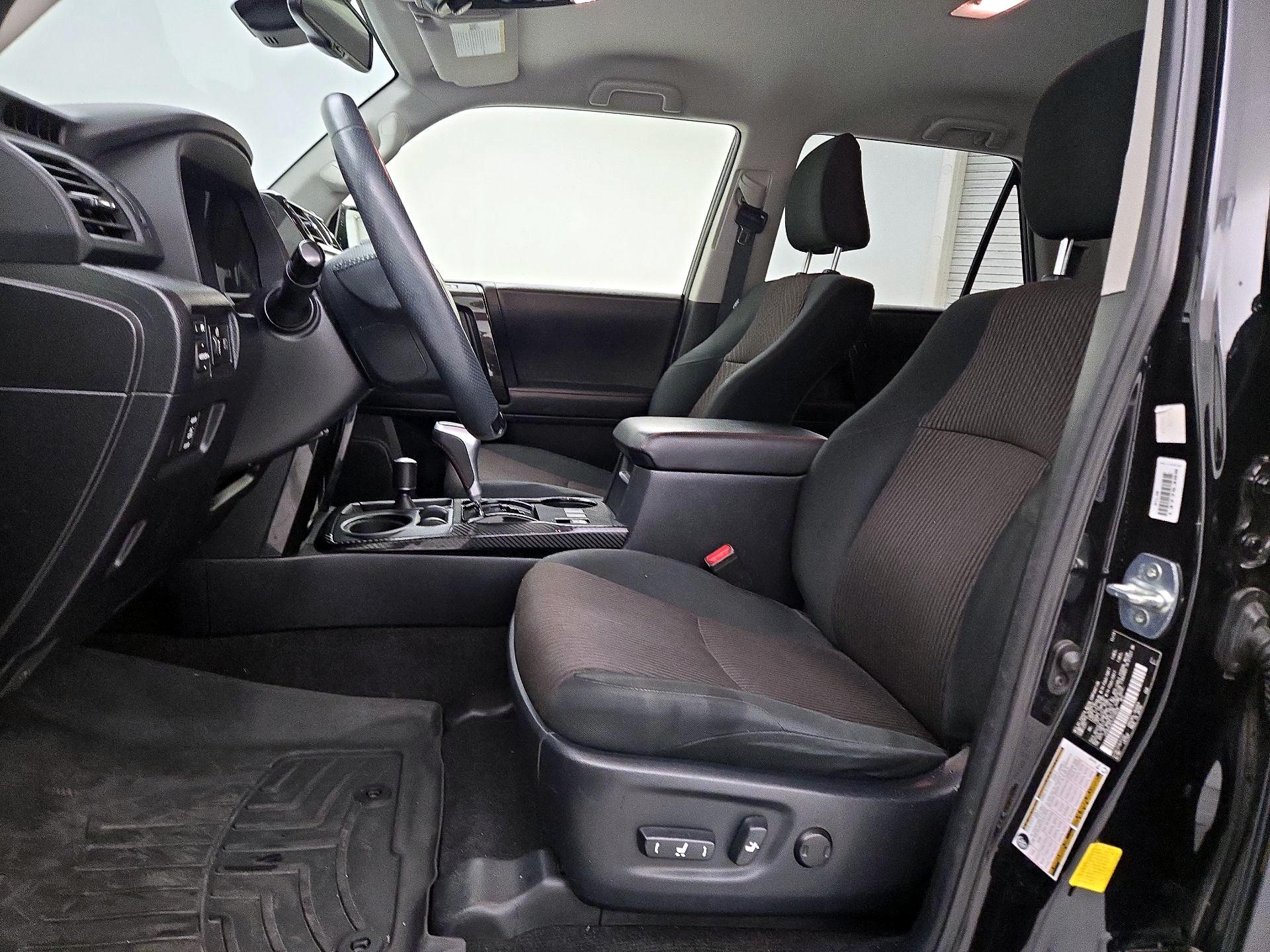 Thumbnail: 2020 Toyota 4Runner - 11