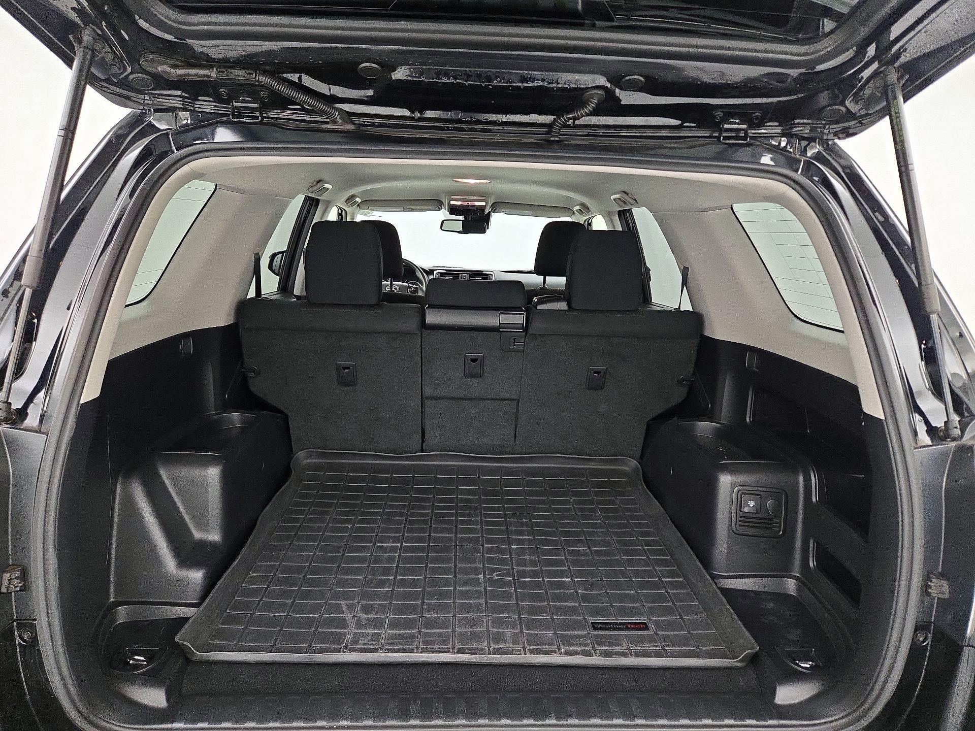 Thumbnail: 2020 Toyota 4Runner - 20