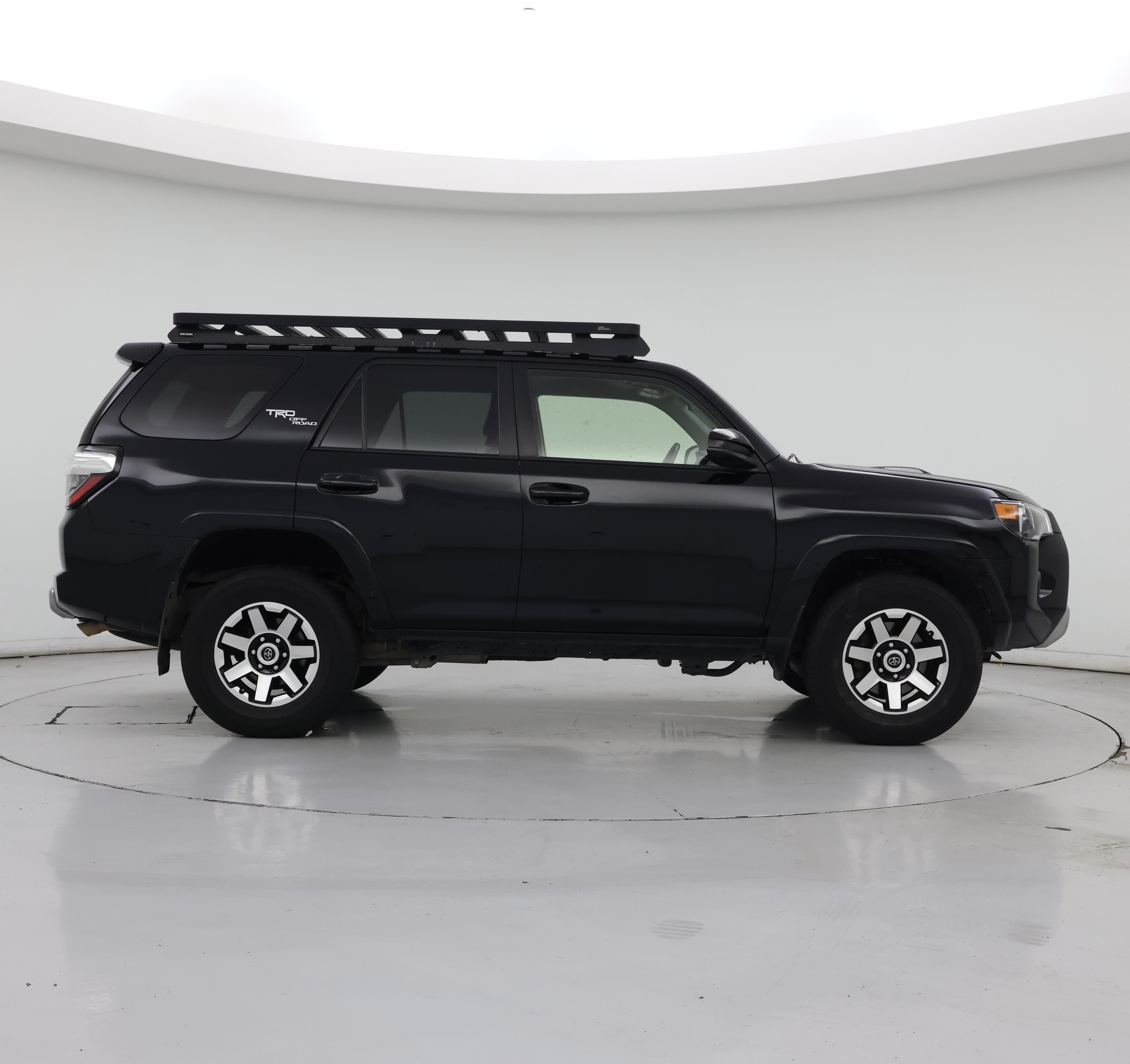 Thumbnail: 2020 Toyota 4Runner - 7