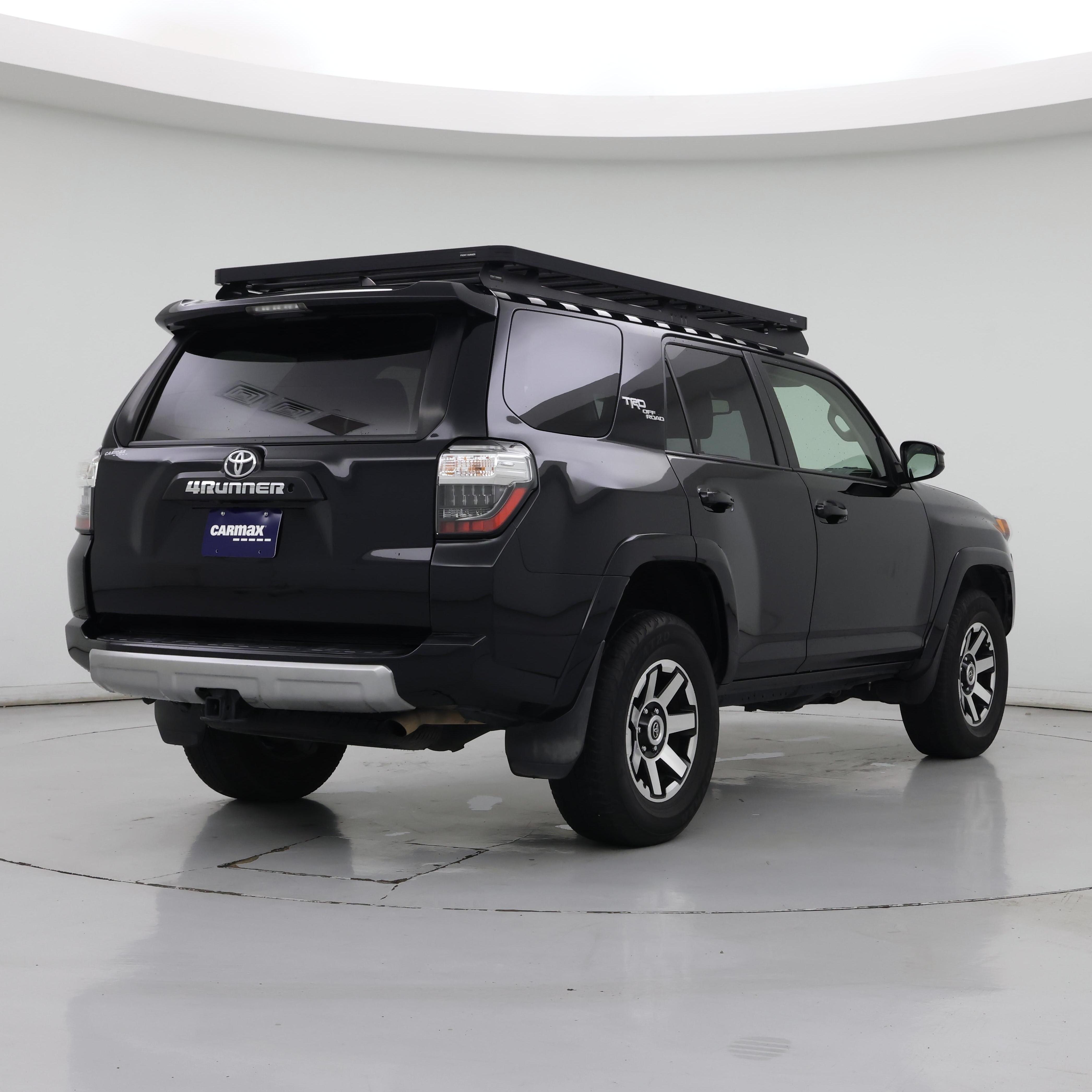Thumbnail: 2020 Toyota 4Runner - 8
