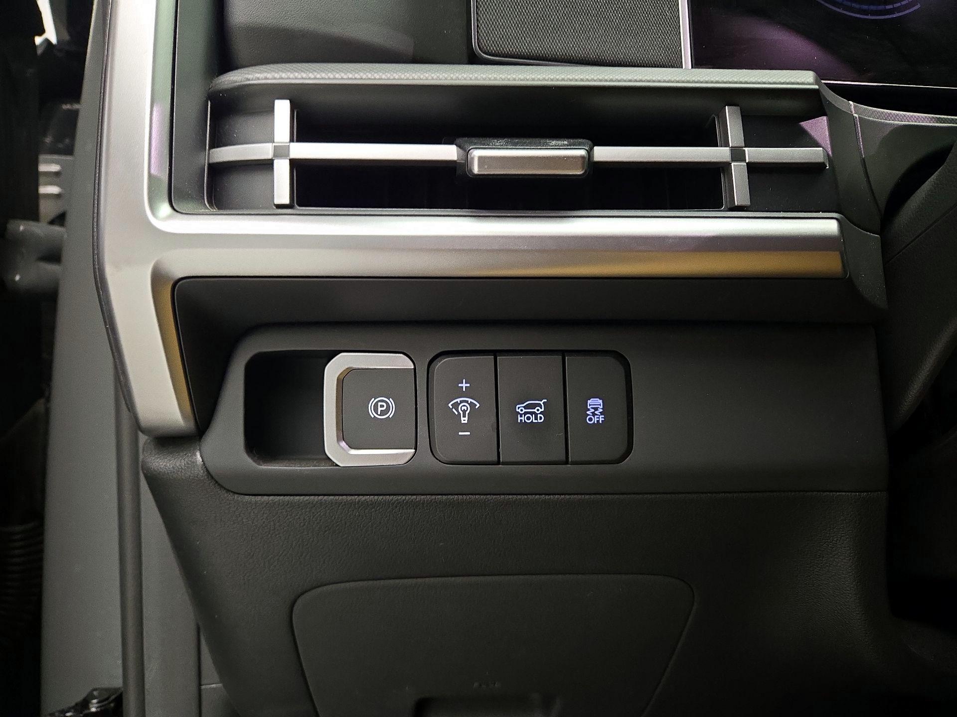 Thumbnail: 2024 Hyundai Santa Fe - 13