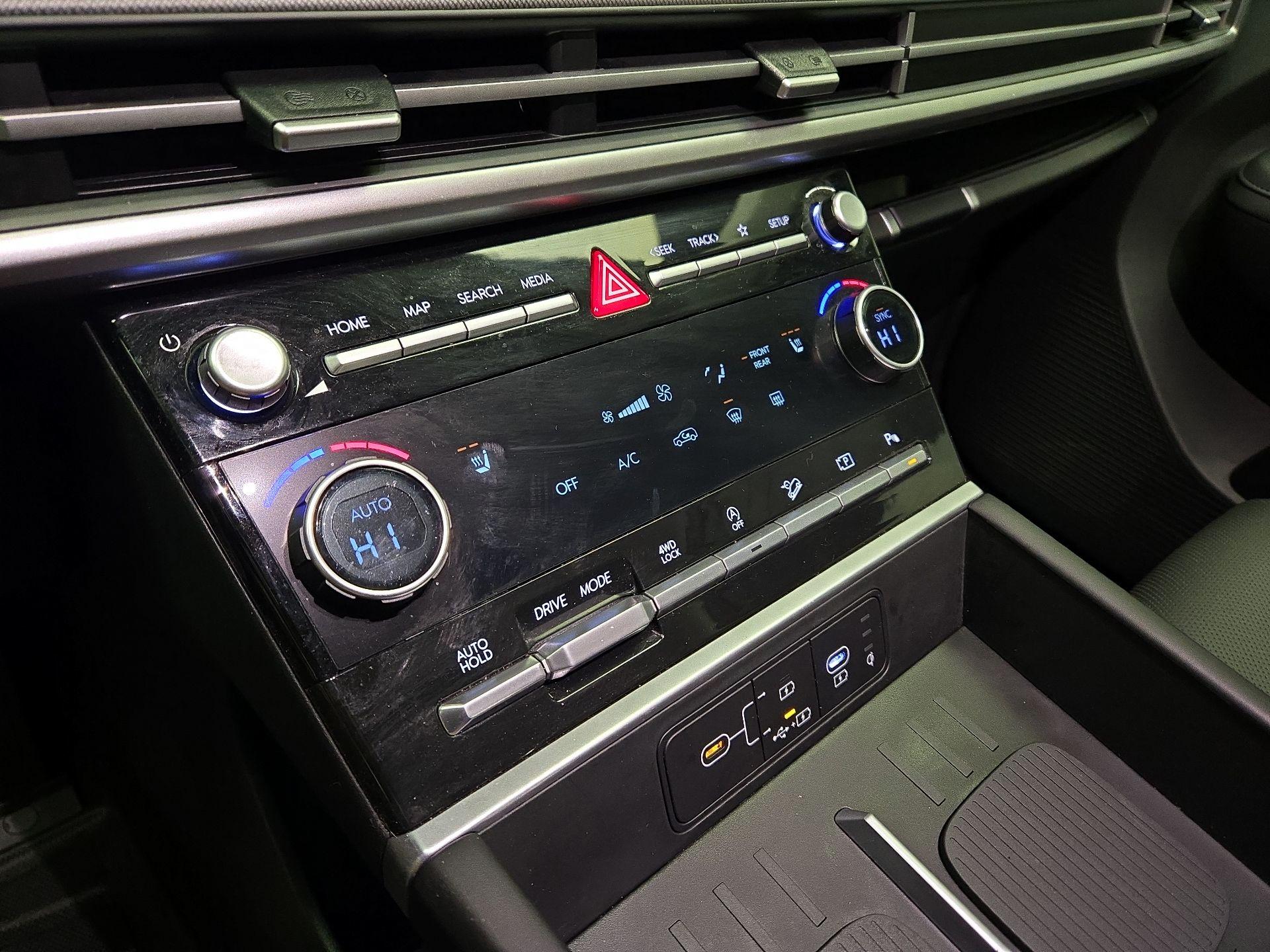 Thumbnail: 2024 Hyundai Santa Fe - 16