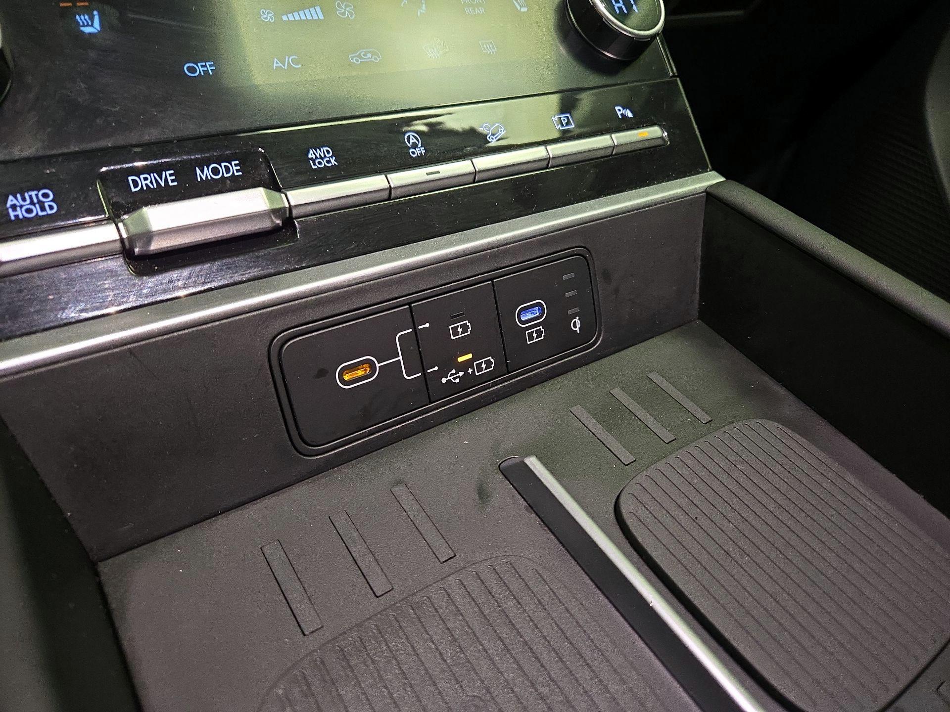 Thumbnail: 2024 Hyundai Santa Fe - 18