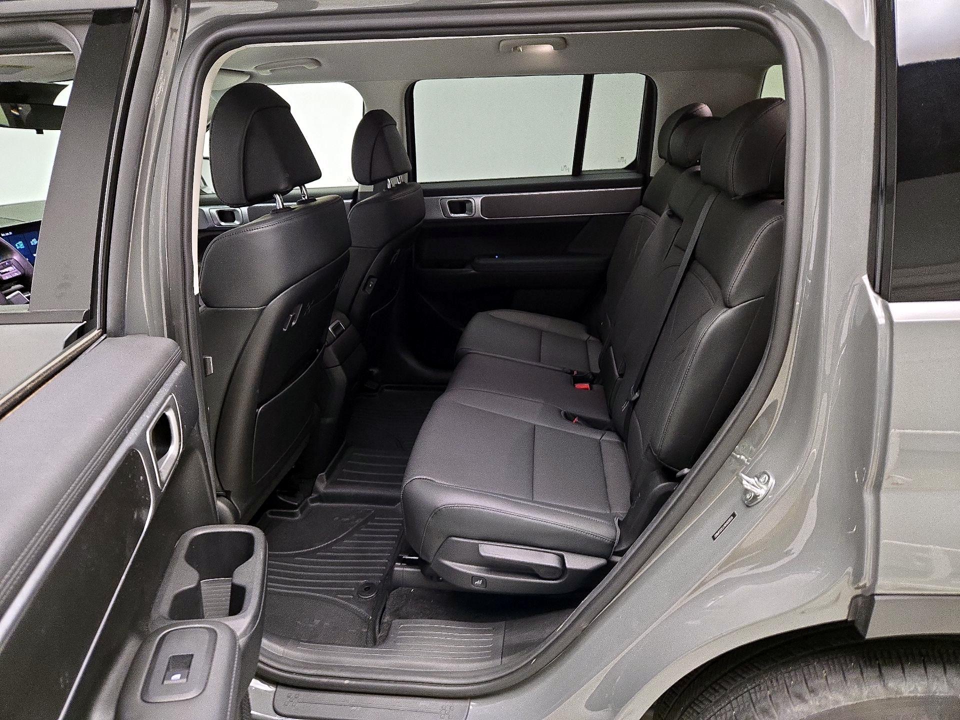 Thumbnail: 2024 Hyundai Santa Fe - 19