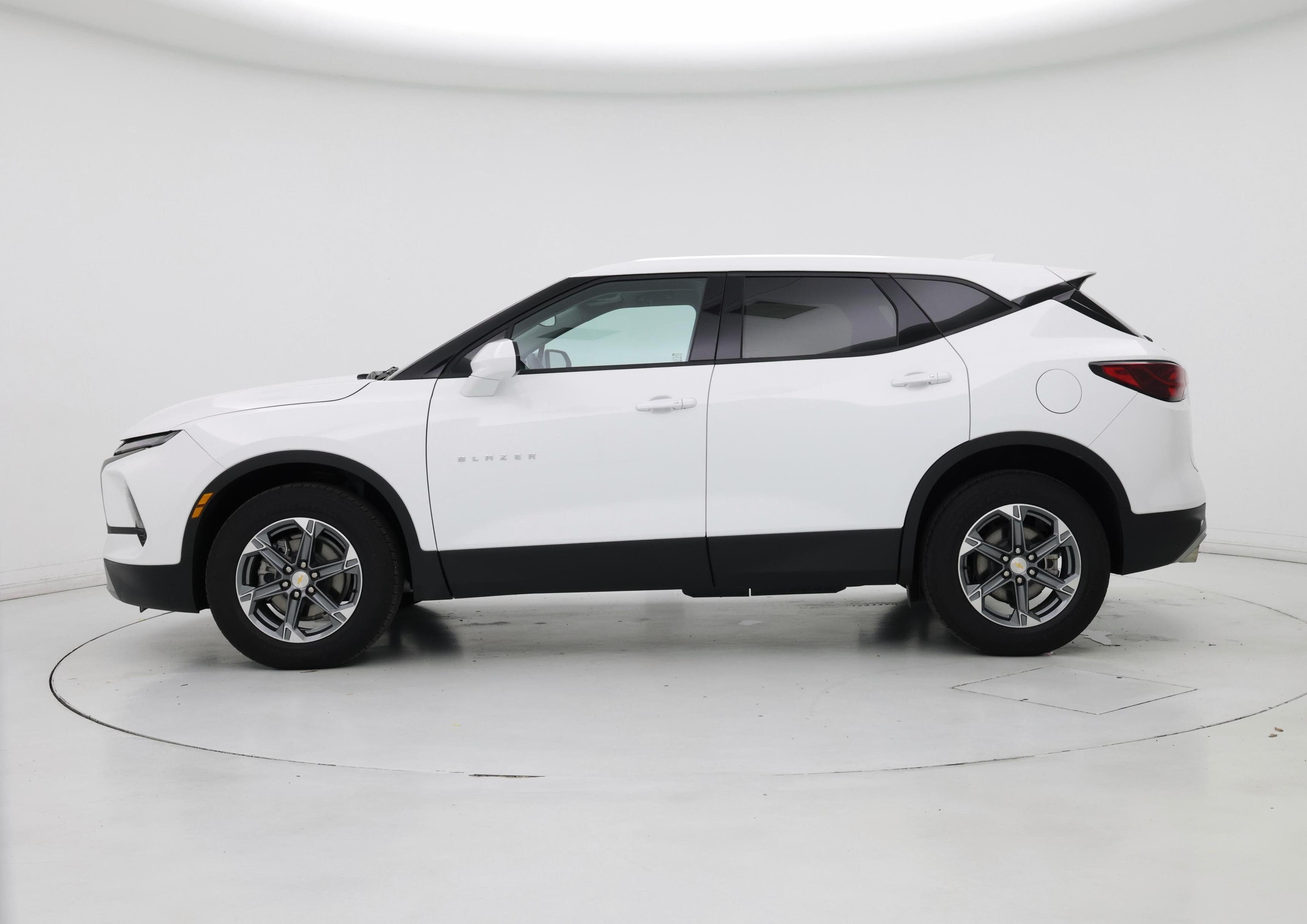 Thumbnail: 2025 Chevrolet Blazer - 3