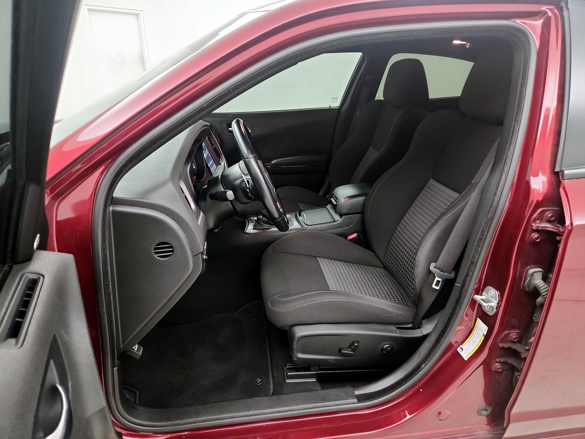 Thumbnail: 2021 Dodge Charger - 11