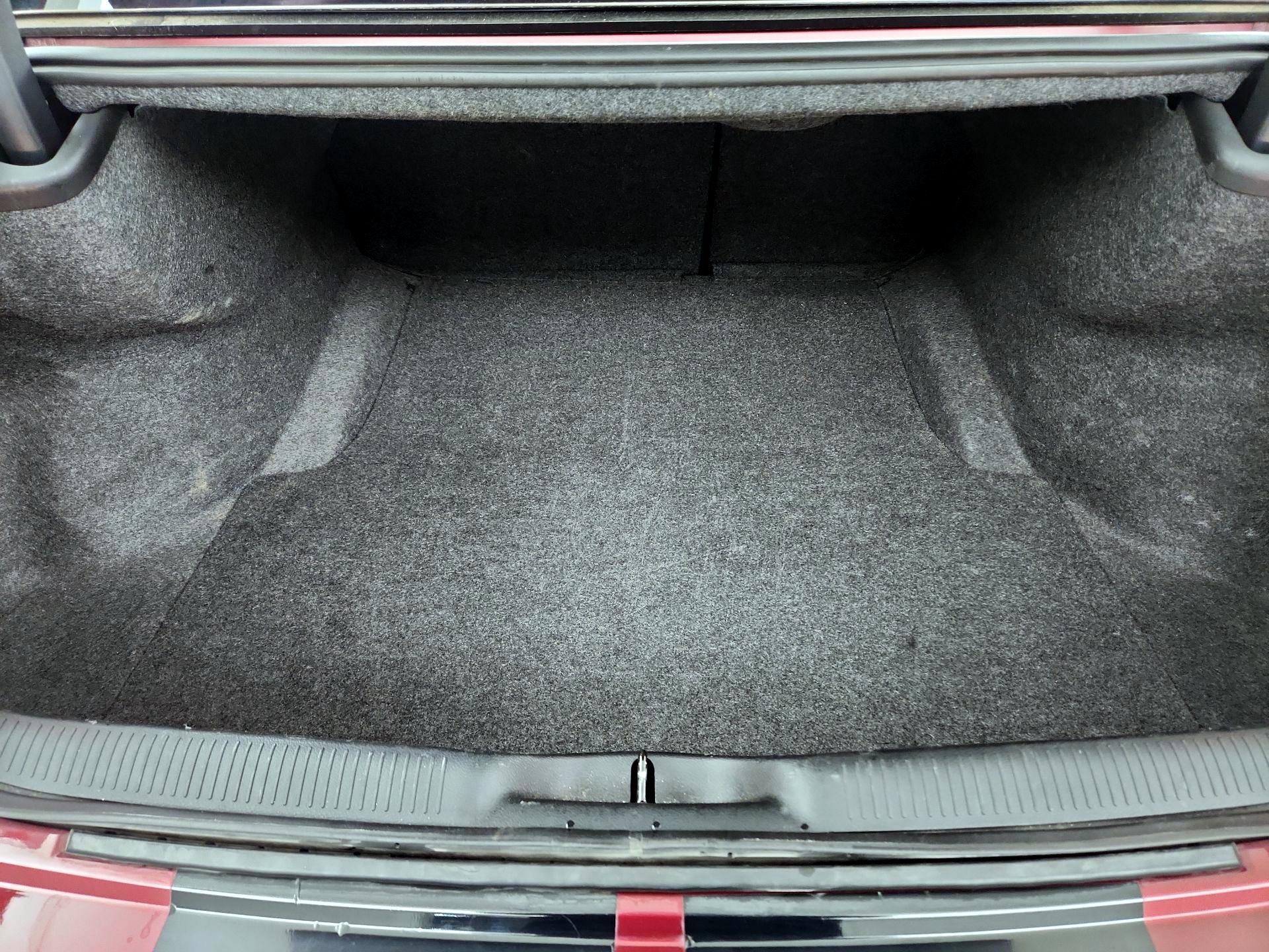 Thumbnail: 2021 Dodge Charger - 16