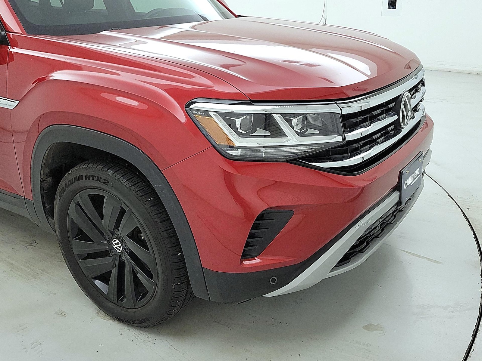 2022 Volkswagen Atlas Cross Sport SE w/Tech