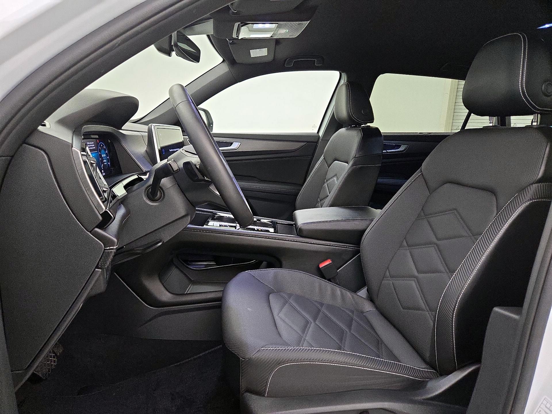 Thumbnail: 2024 Volkswagen Atlas - 11