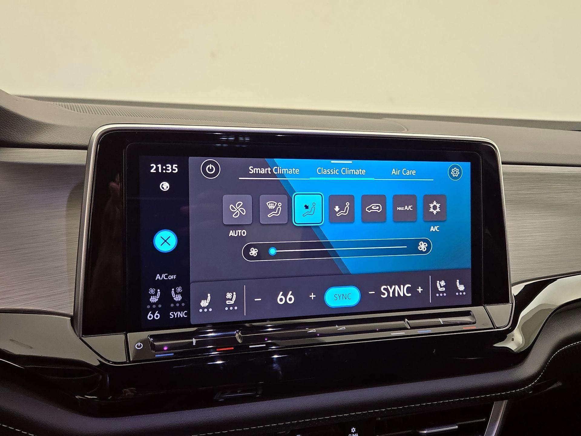 Thumbnail: 2024 Volkswagen Atlas - 16