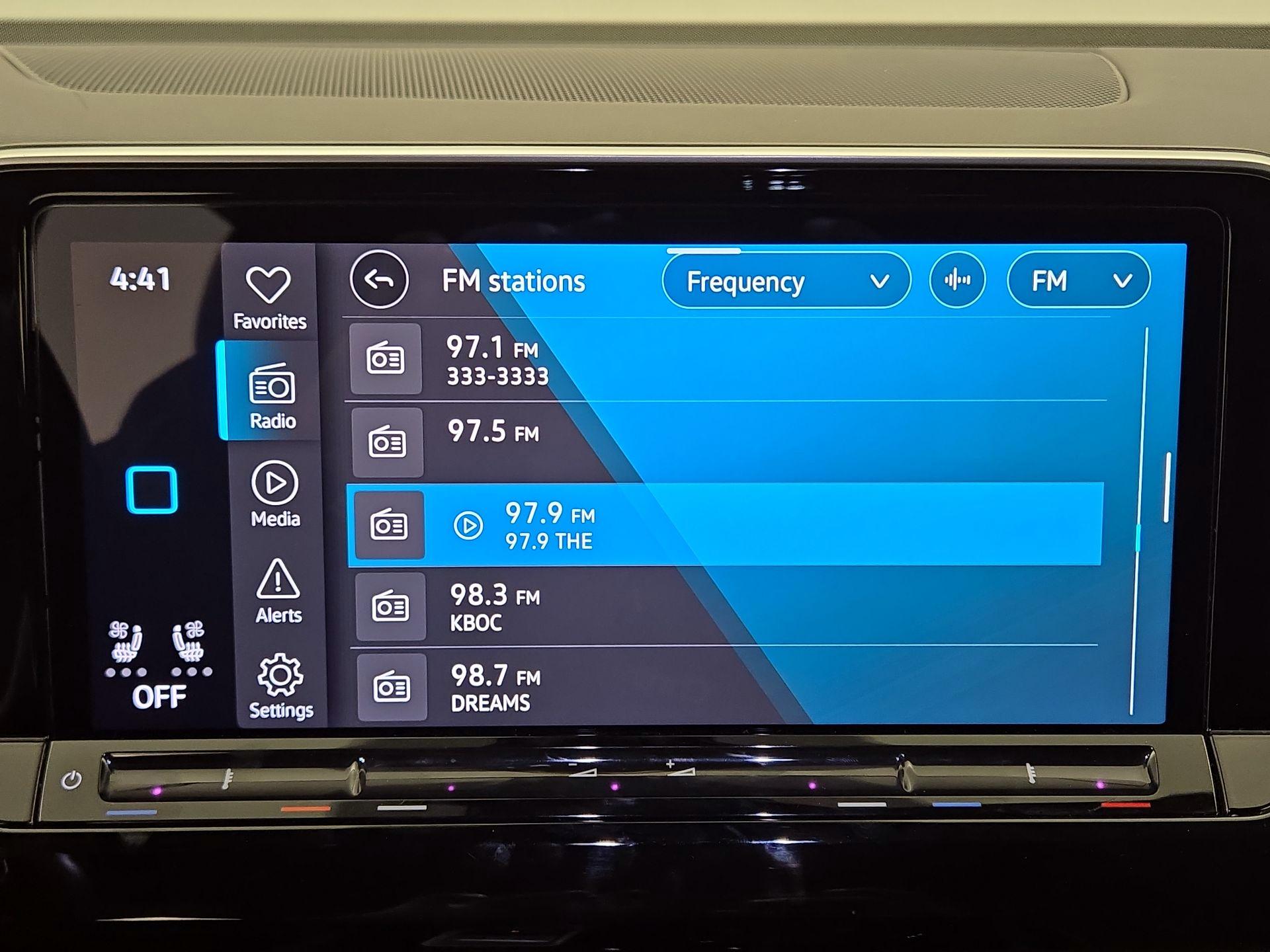 Thumbnail: 2024 Volkswagen Atlas - 15