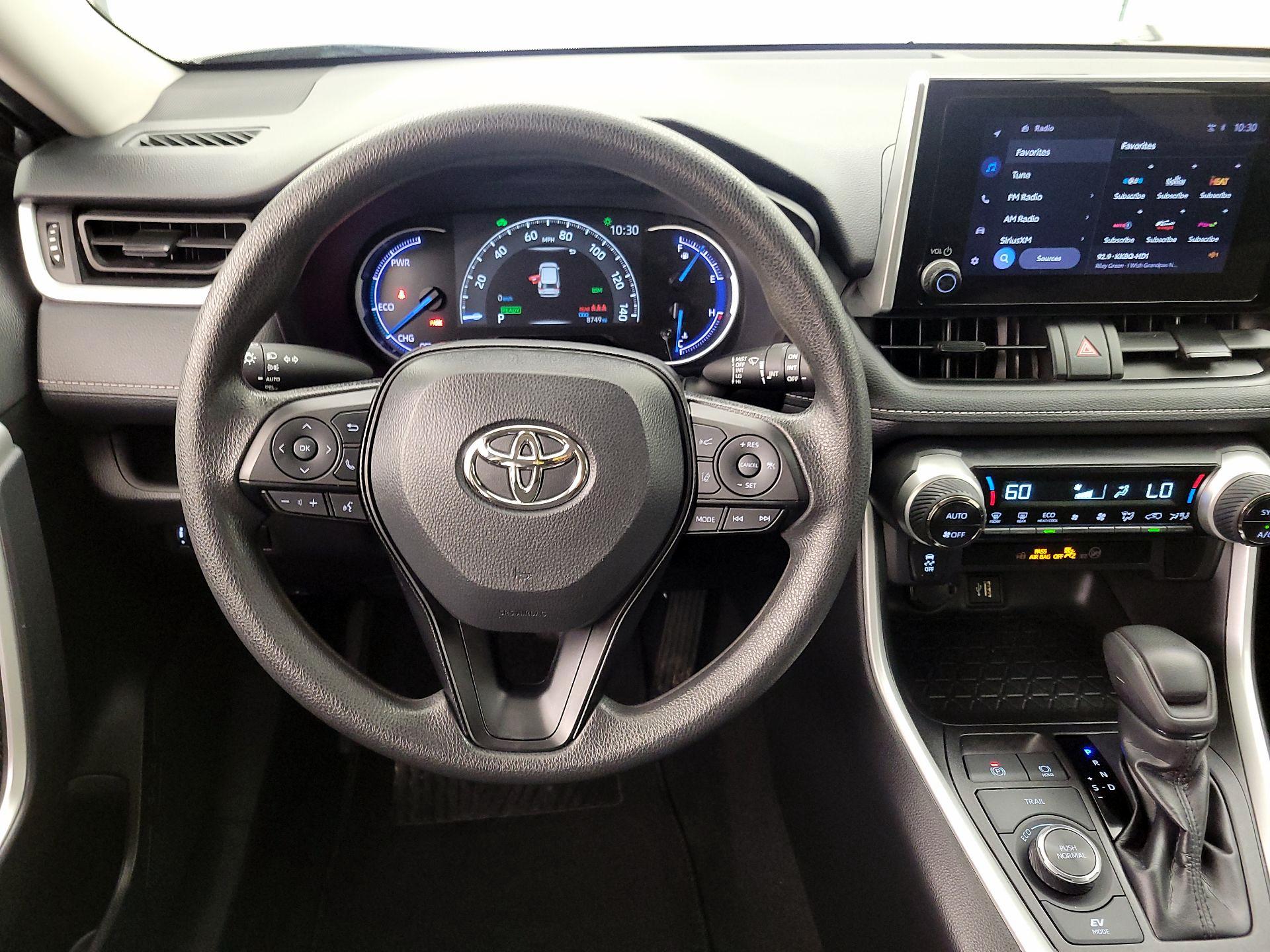 Thumbnail: 2024 Toyota RAV4 - 10