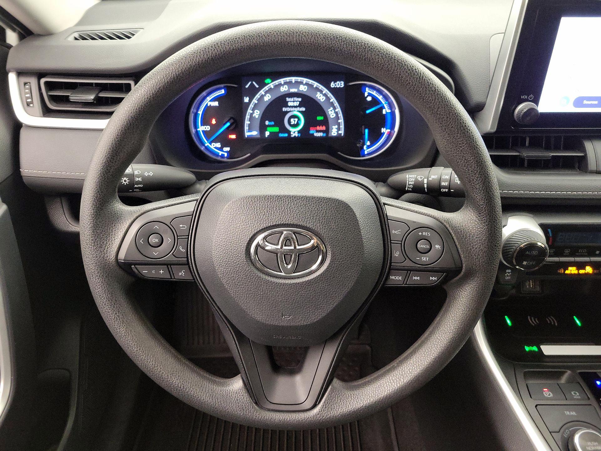 Thumbnail: 2024 Toyota RAV4 - 10