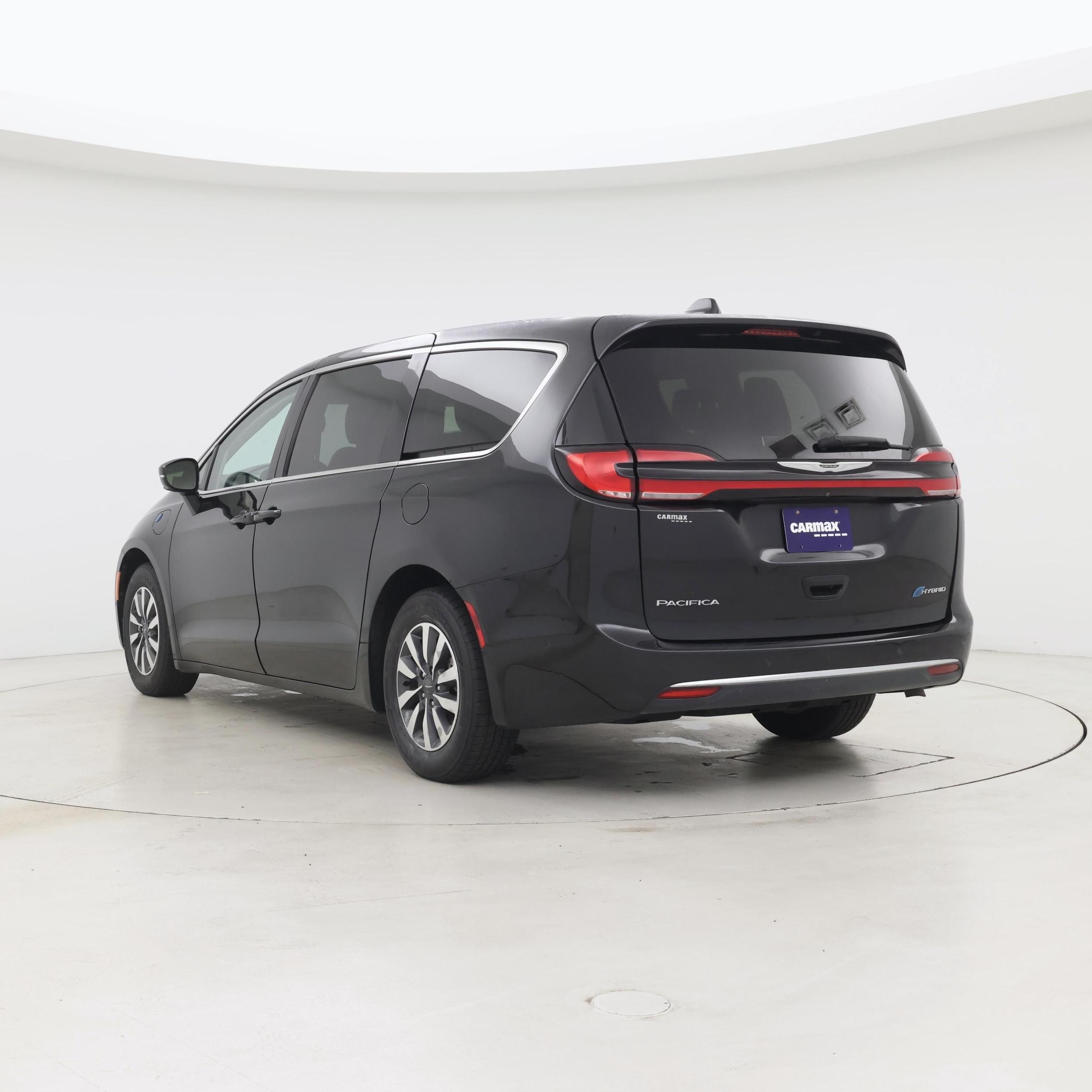 Thumbnail: 2022 Chrysler Pacifica - 2