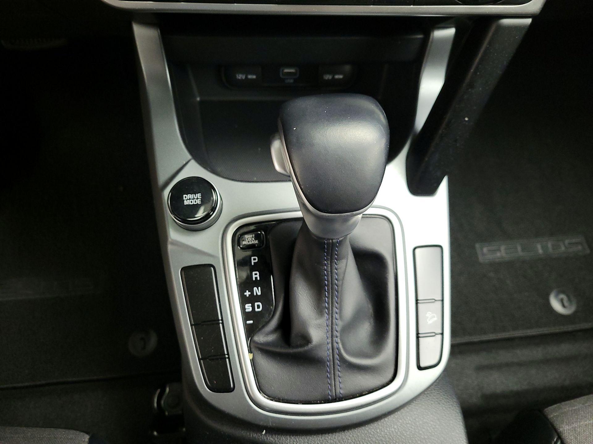 Thumbnail: 2021 Kia Seltos - 18