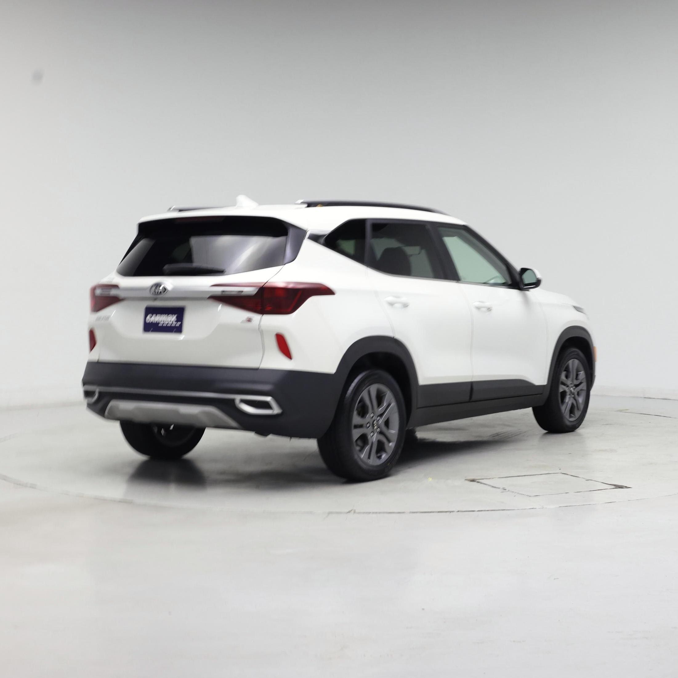 Thumbnail: 2021 Kia Seltos - 8