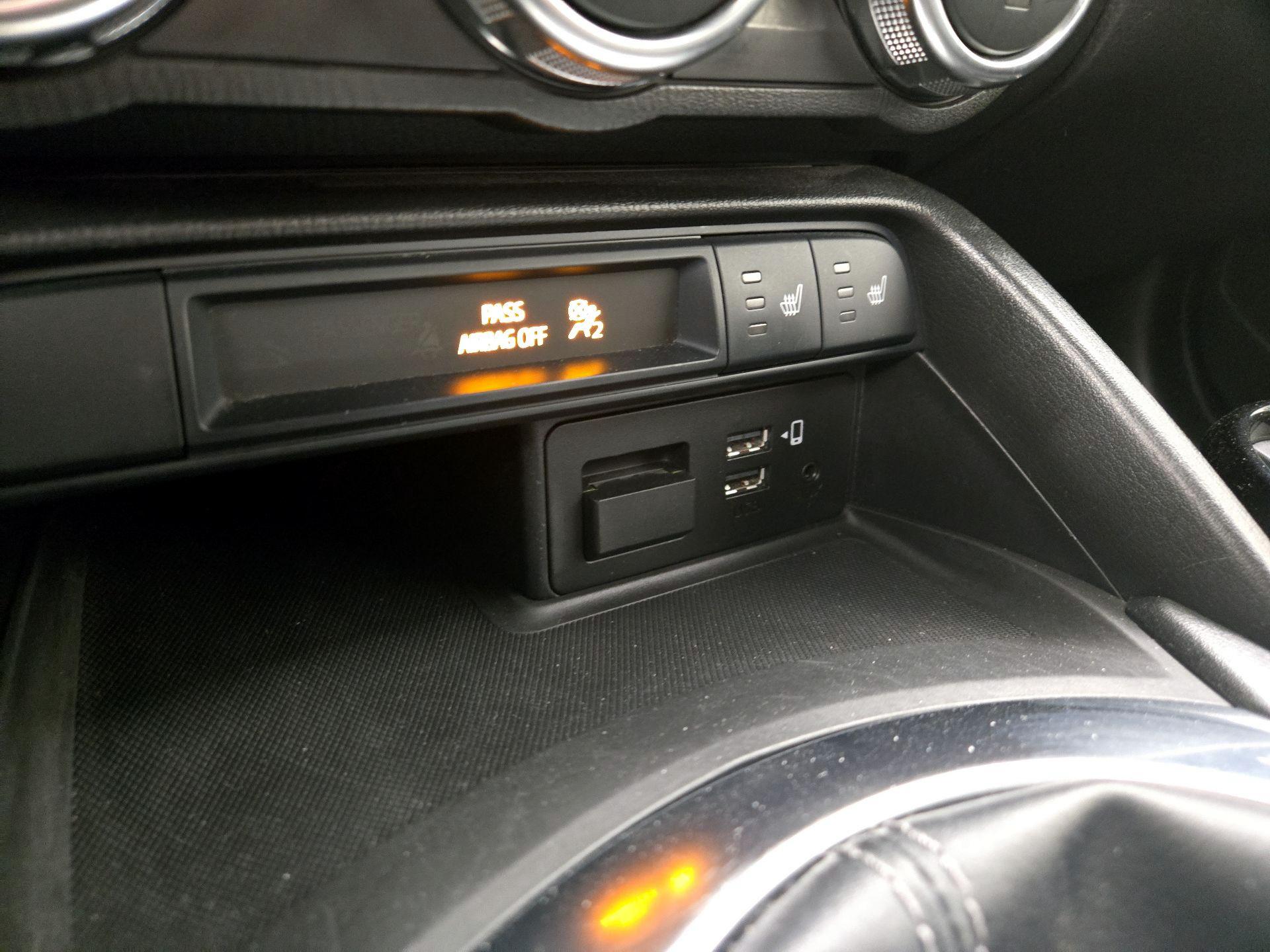 Thumbnail: 2021 Mazda MX-5 Miata - 19