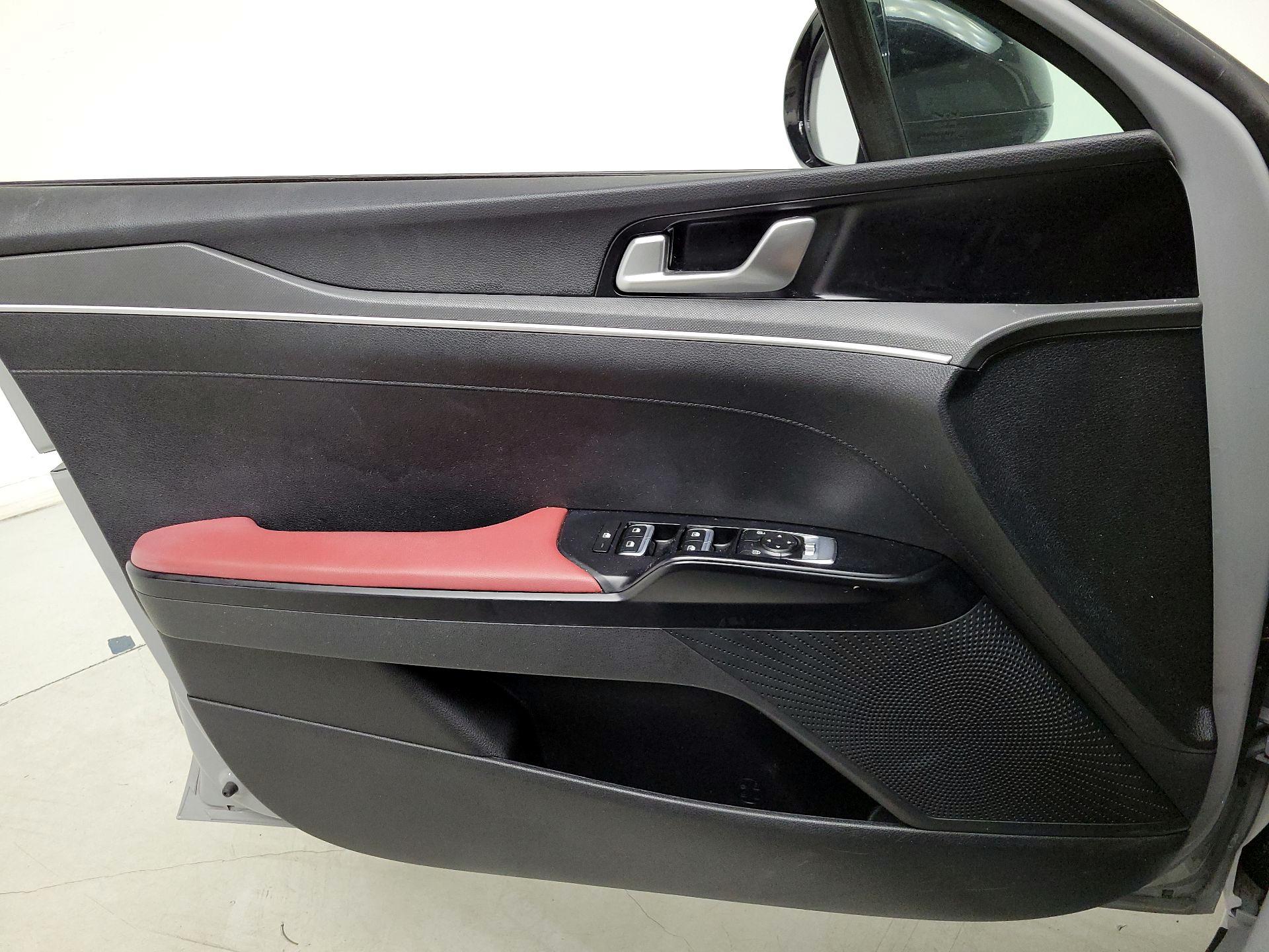 Thumbnail: 2023 Kia K5 - 12