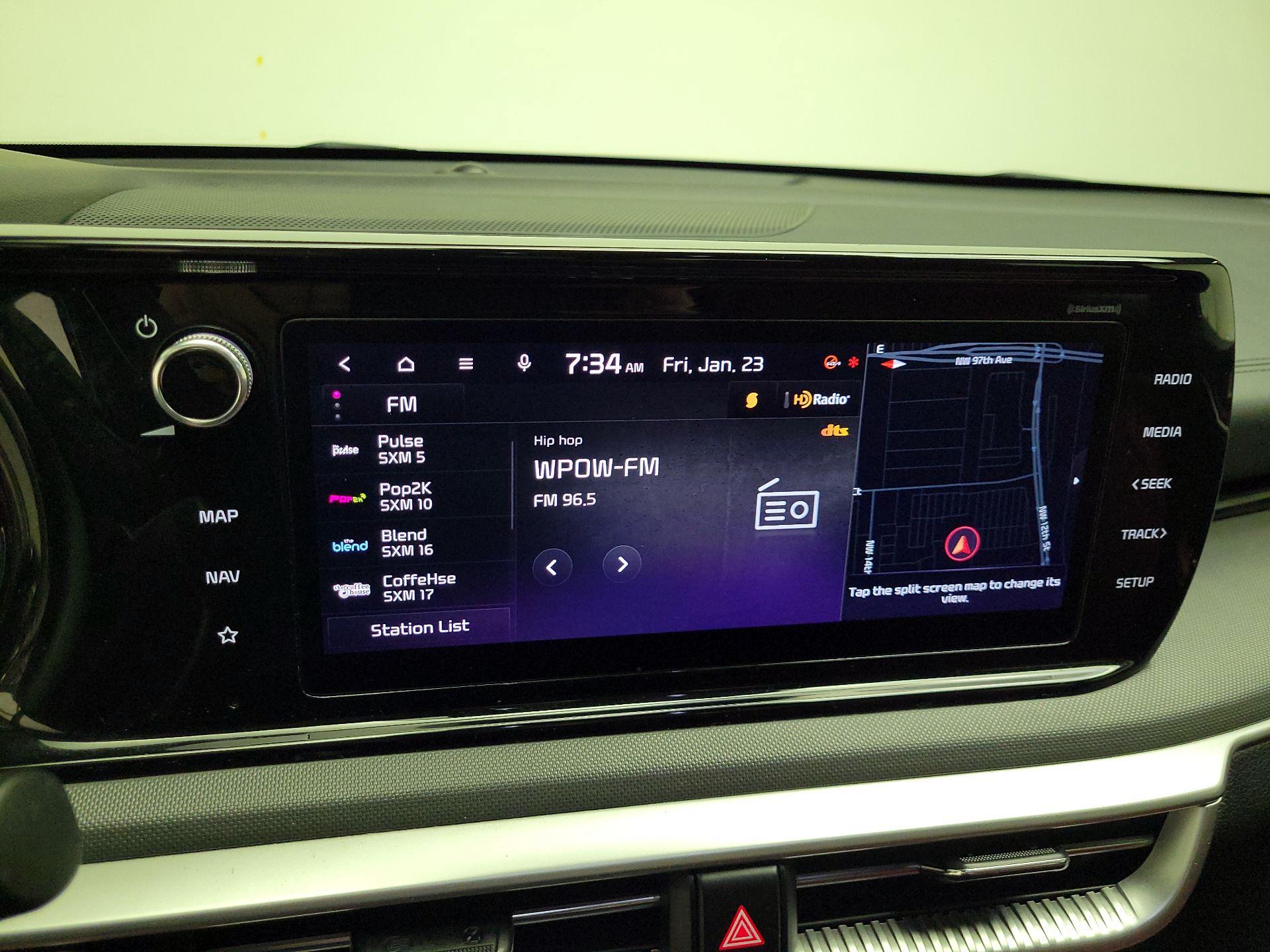 Thumbnail: 2023 Kia K5 - 16