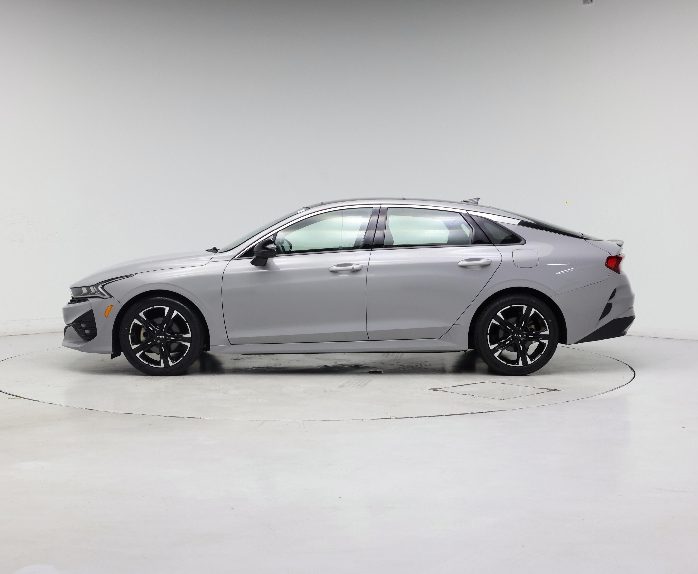 Thumbnail: 2023 Kia K5 - 3