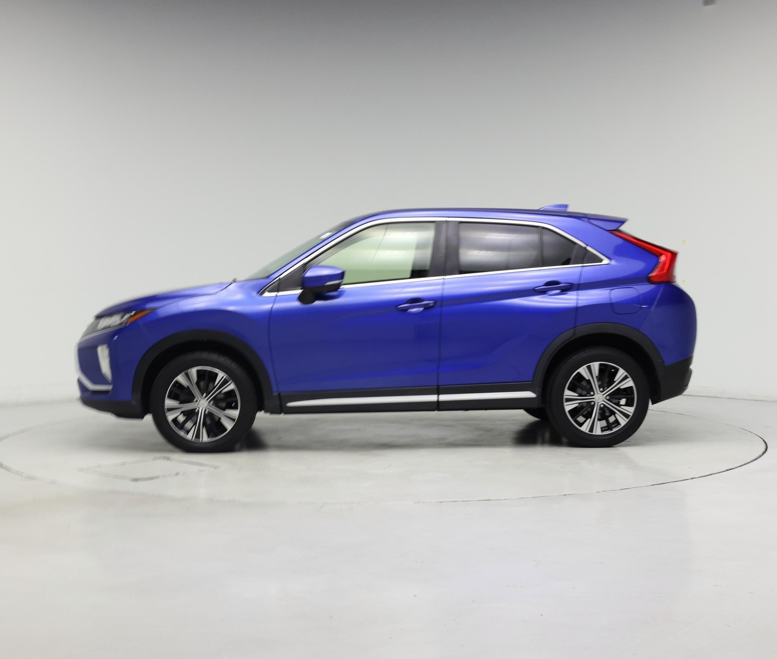 Thumbnail: 2018 Mitsubishi Eclipse Cross - 3