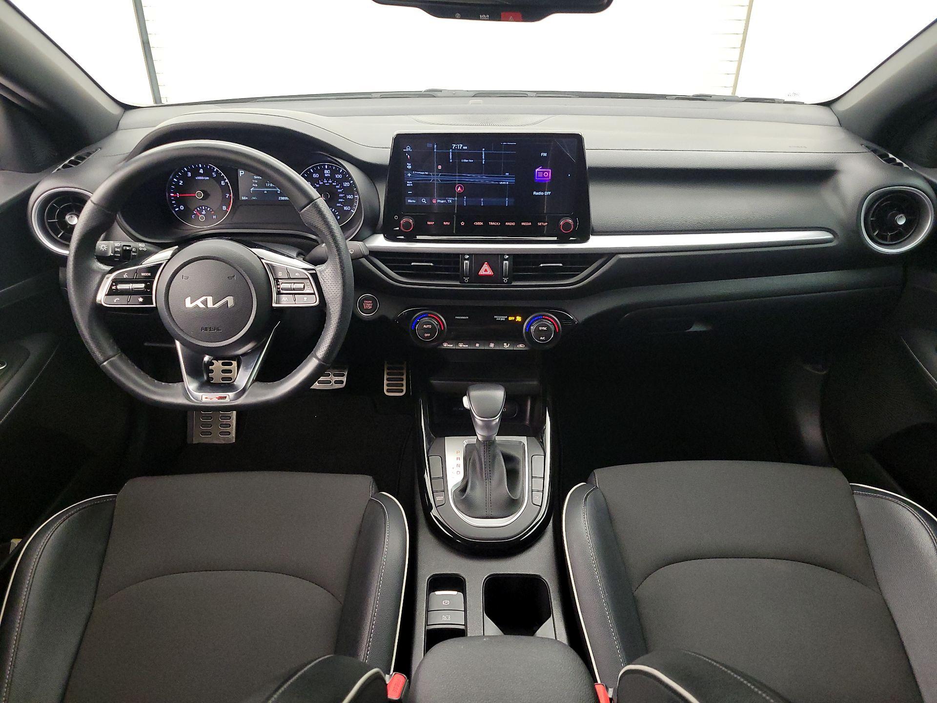 Thumbnail: 2024 Kia Forte - 9