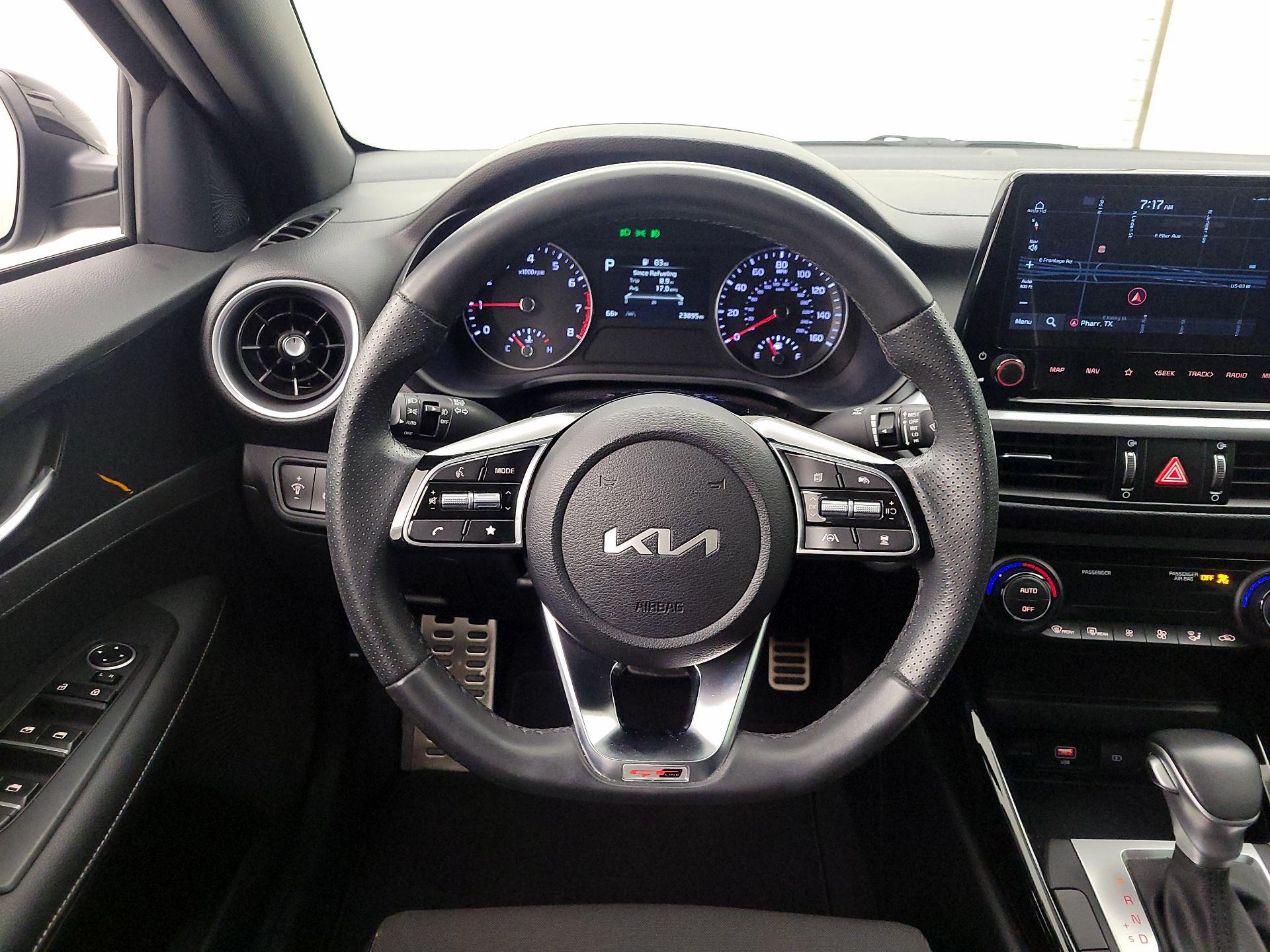 Thumbnail: 2024 Kia Forte - 10