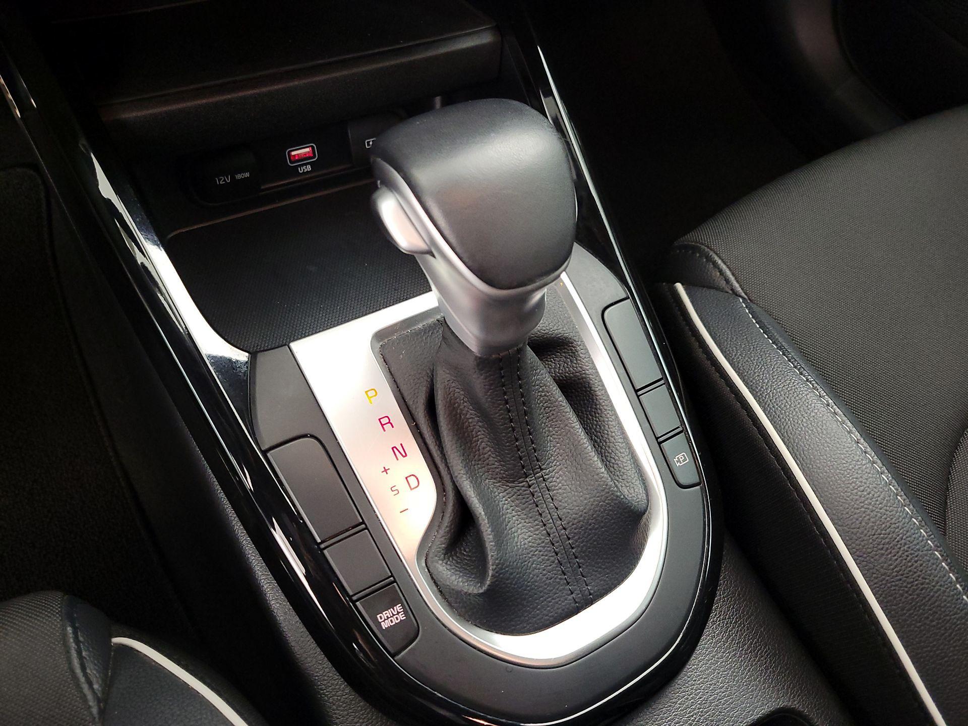 Thumbnail: 2024 Kia Forte - 18