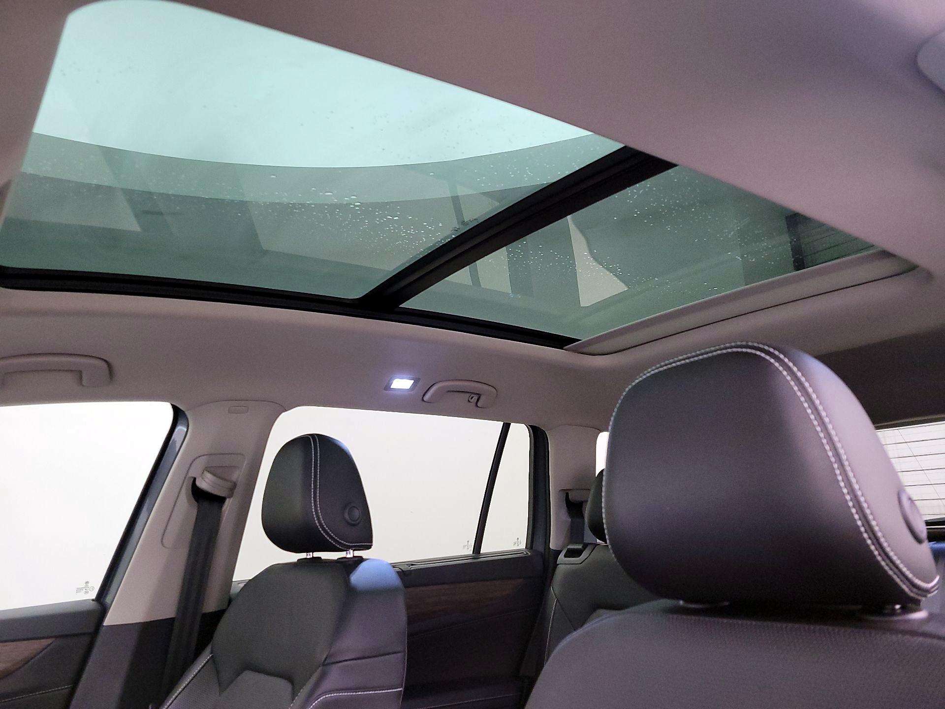 Thumbnail: 2024 Volkswagen Atlas - 18