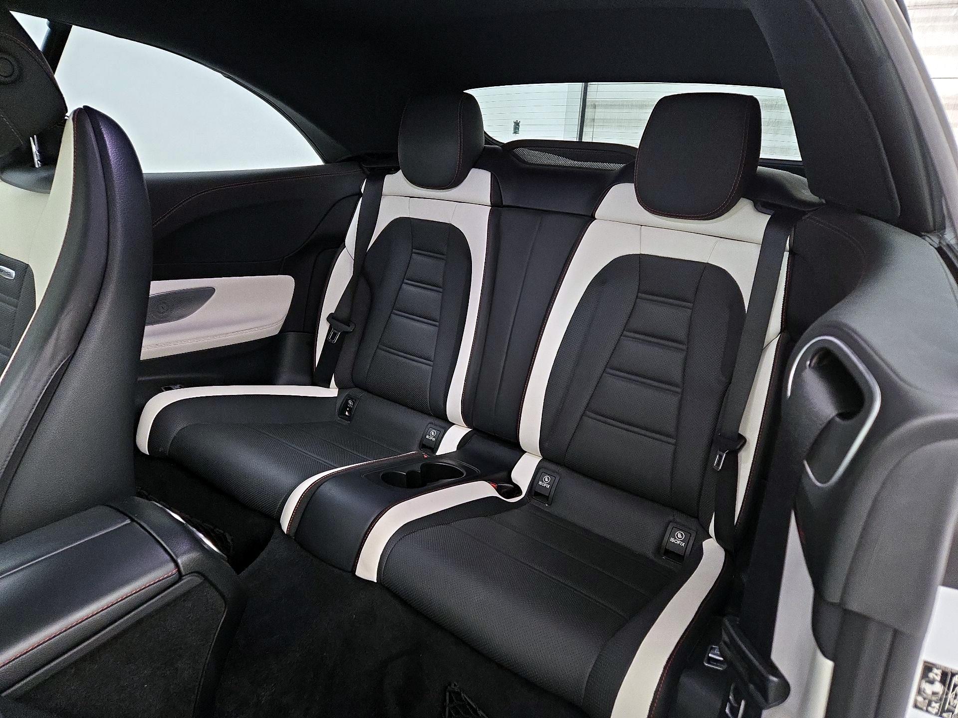 Thumbnail: 2019 Mercedes-Benz E-Class - 20