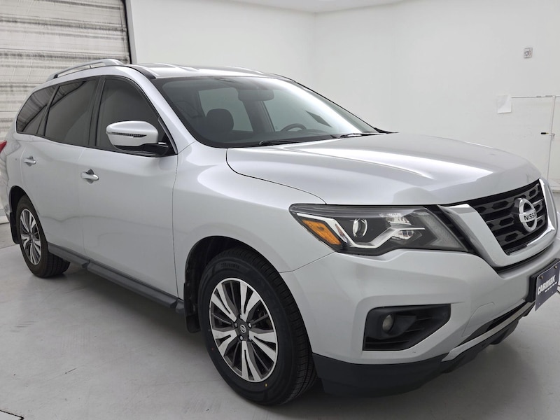 2017 Nissan Pathfinder SV -
                  Austin, TX