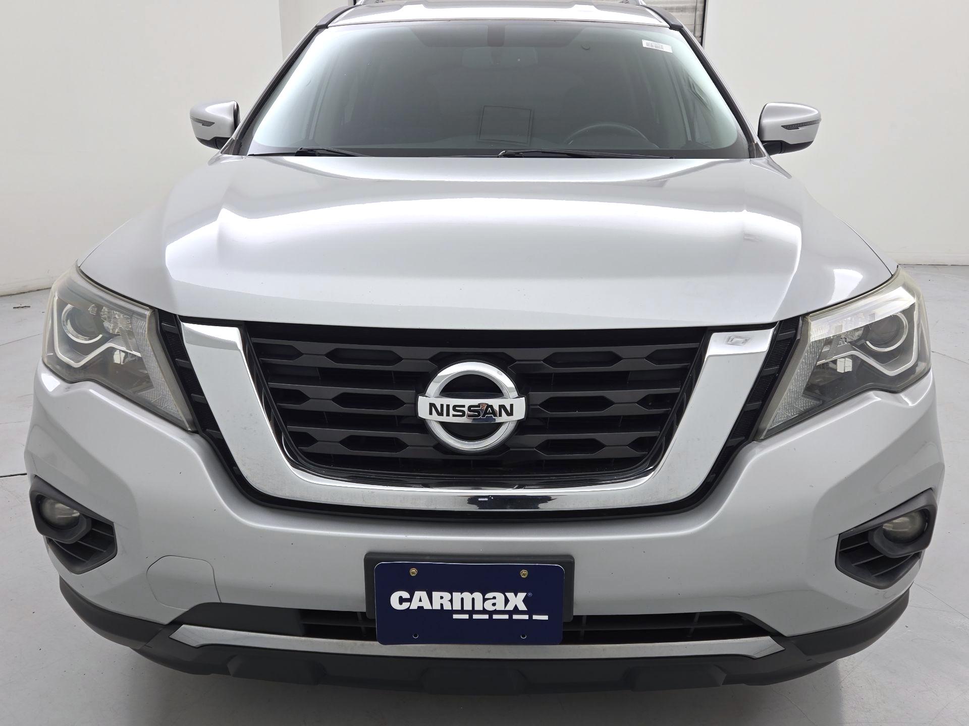 Thumbnail: 2017 Nissan Pathfinder - 2