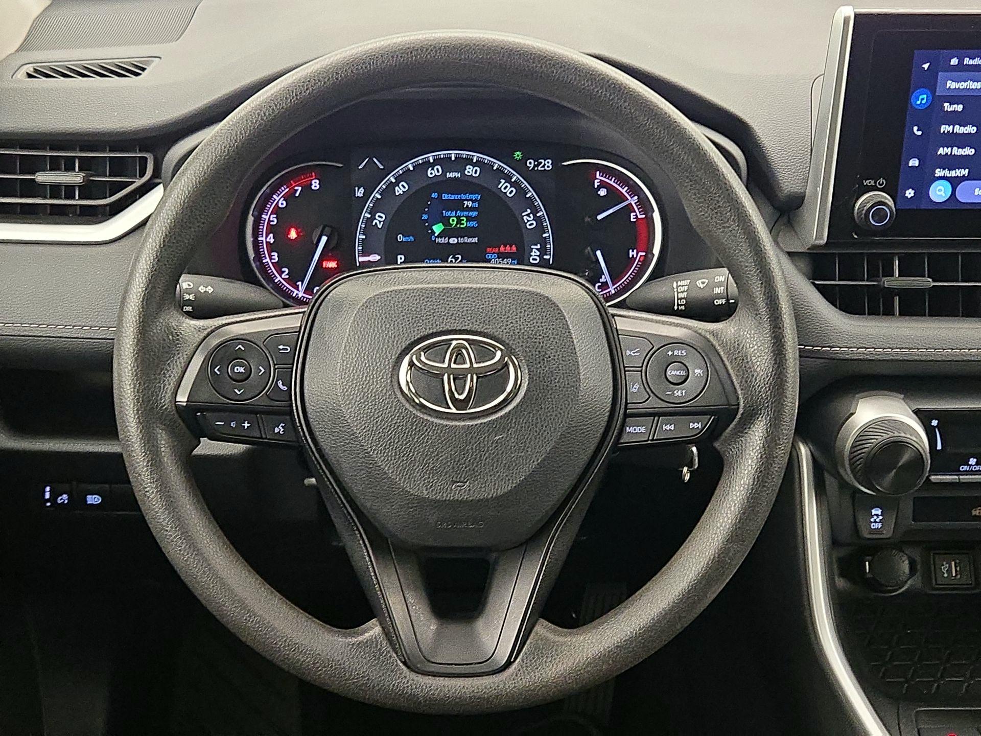 Thumbnail: 2024 Toyota RAV4 - 10