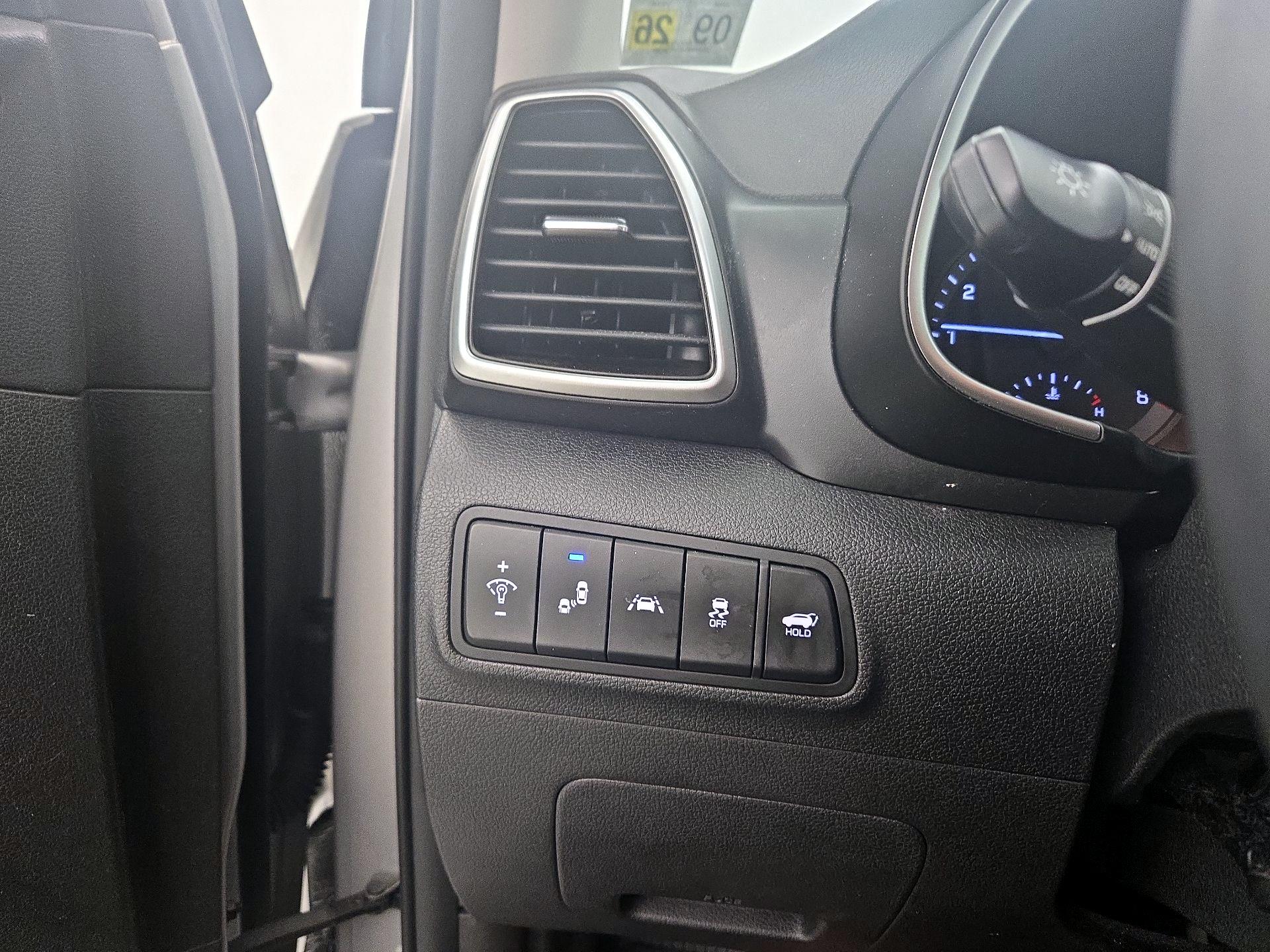 Thumbnail: 2020 Hyundai Tucson - 13