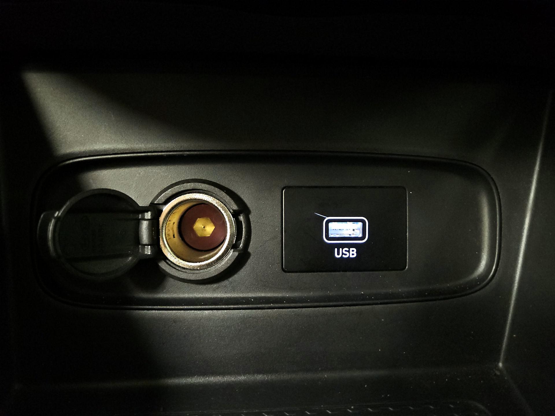 Thumbnail: 2020 Hyundai Venue - 18