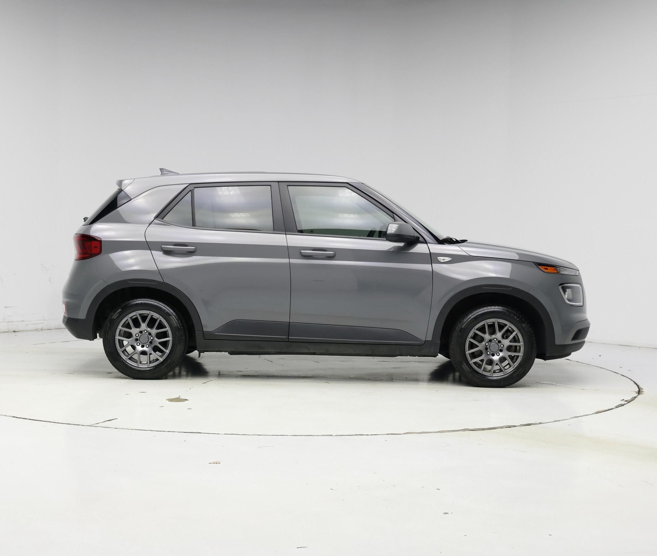 Thumbnail: 2020 Hyundai Venue - 7