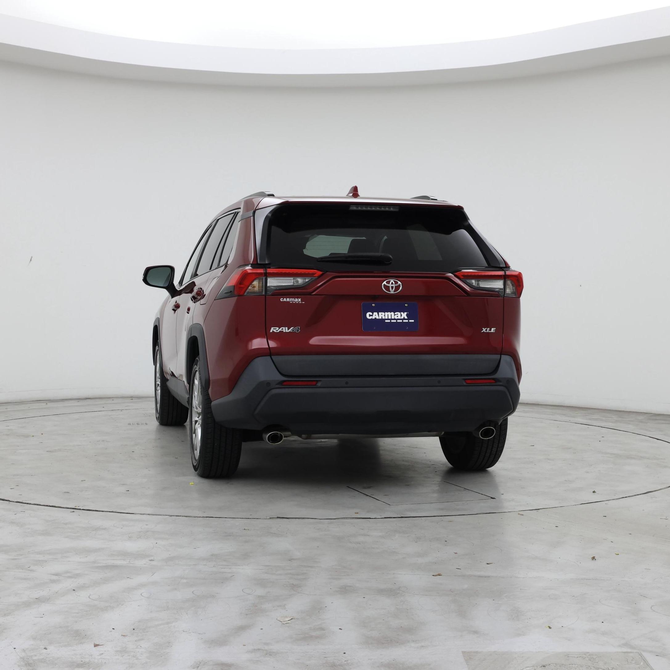 Thumbnail: 2021 Toyota RAV4 - 6