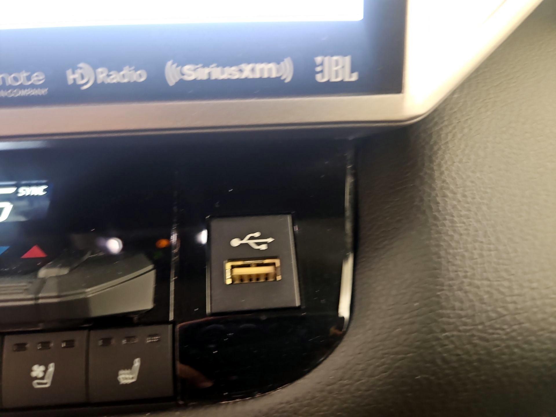 Thumbnail: 2024 Toyota Tundra - 18