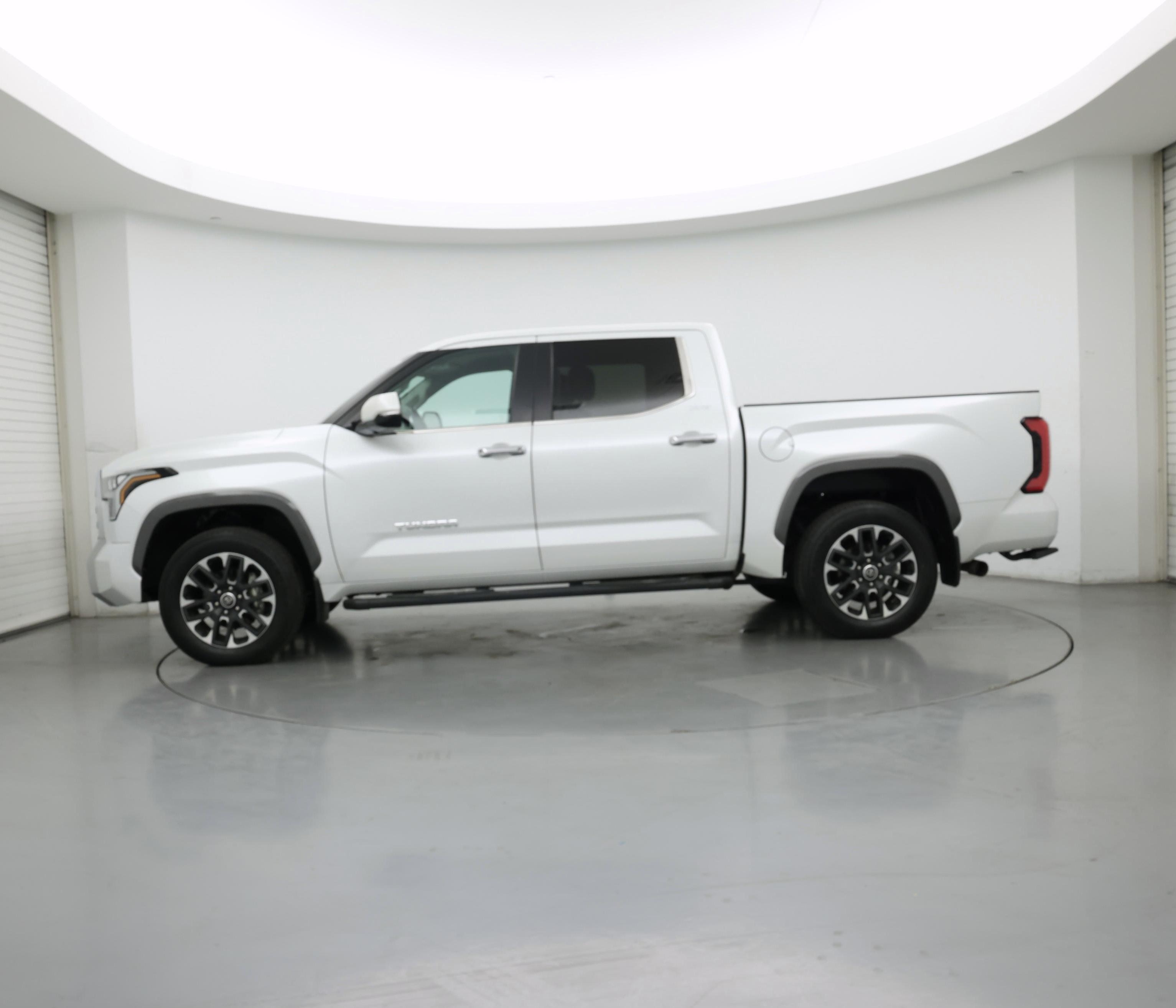 Thumbnail: 2024 Toyota Tundra - 3