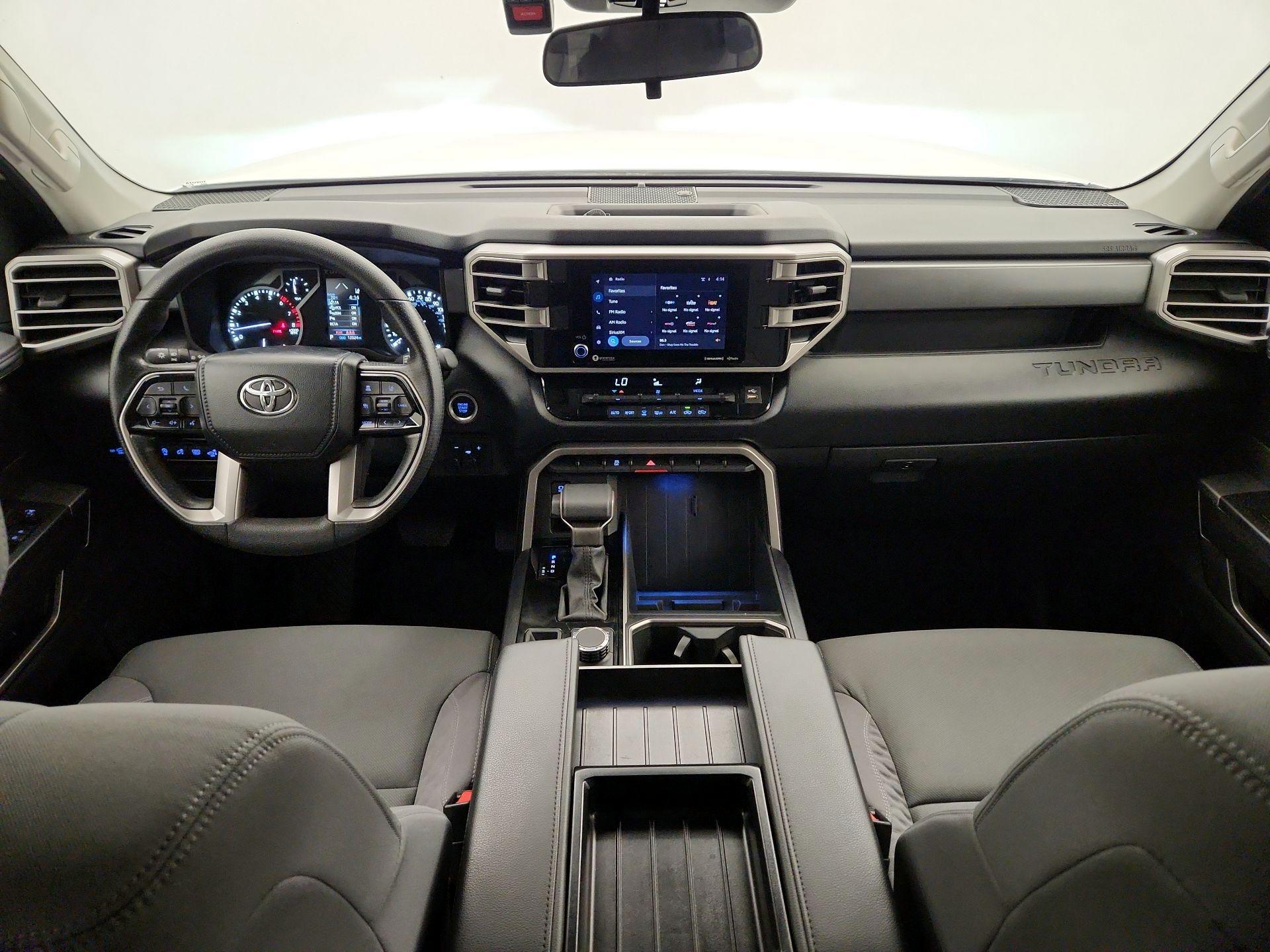 Thumbnail: 2024 Toyota Tundra - 9