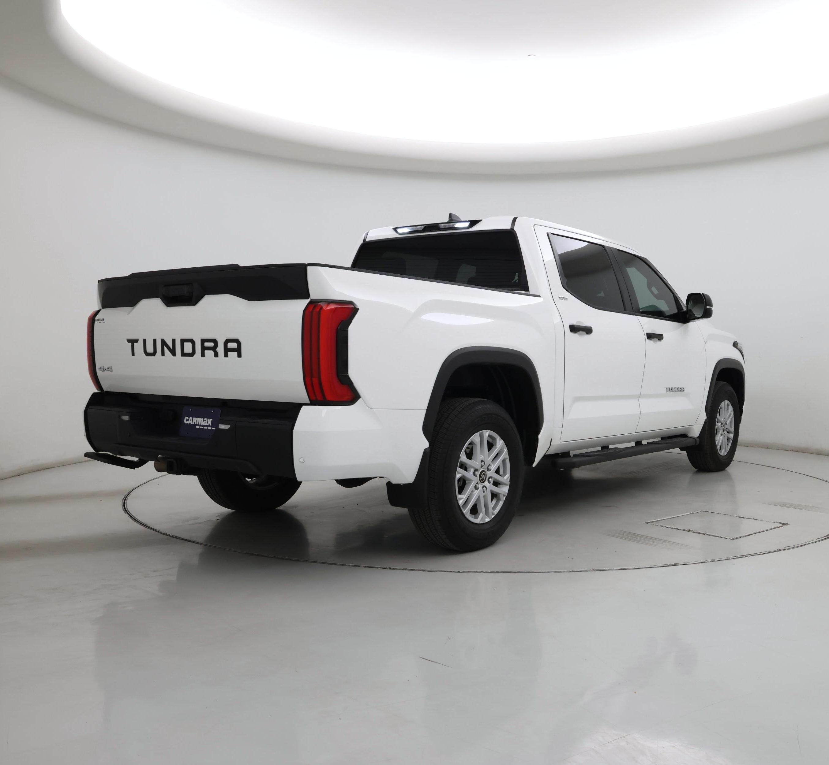 Thumbnail: 2024 Toyota Tundra - 8
