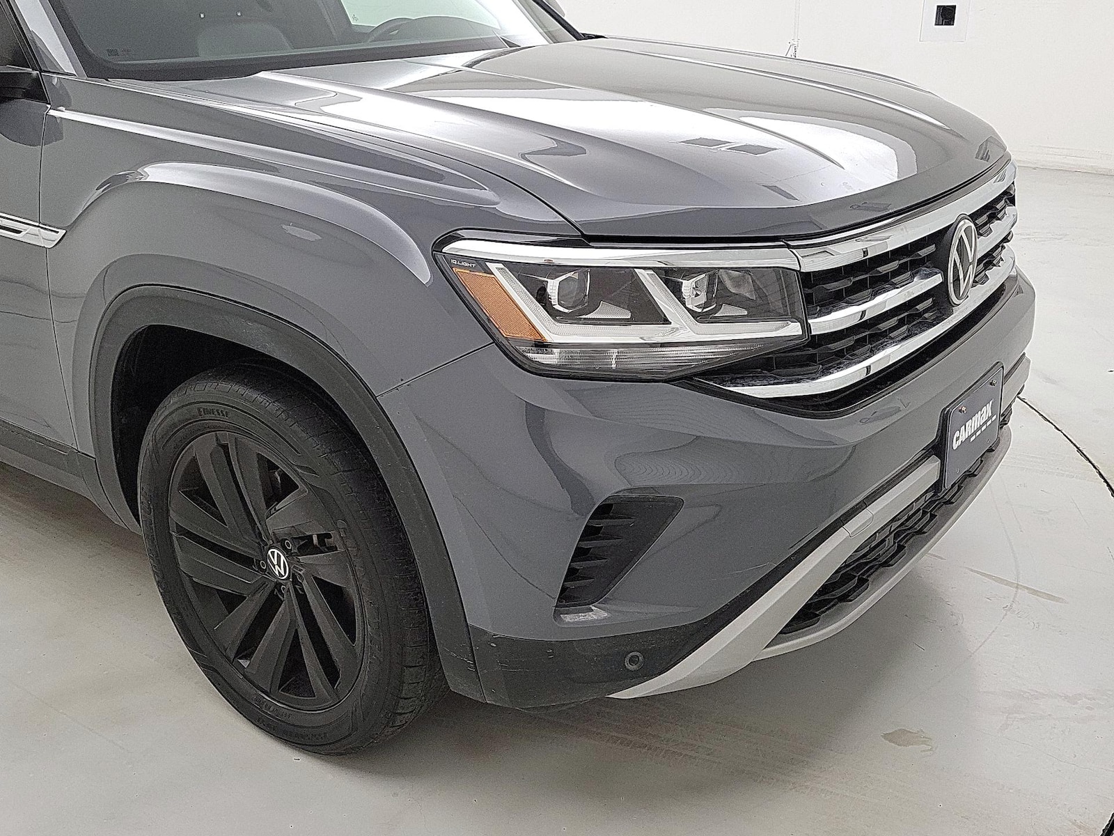 2022 Volkswagen Atlas Cross Sport SE w/Tech