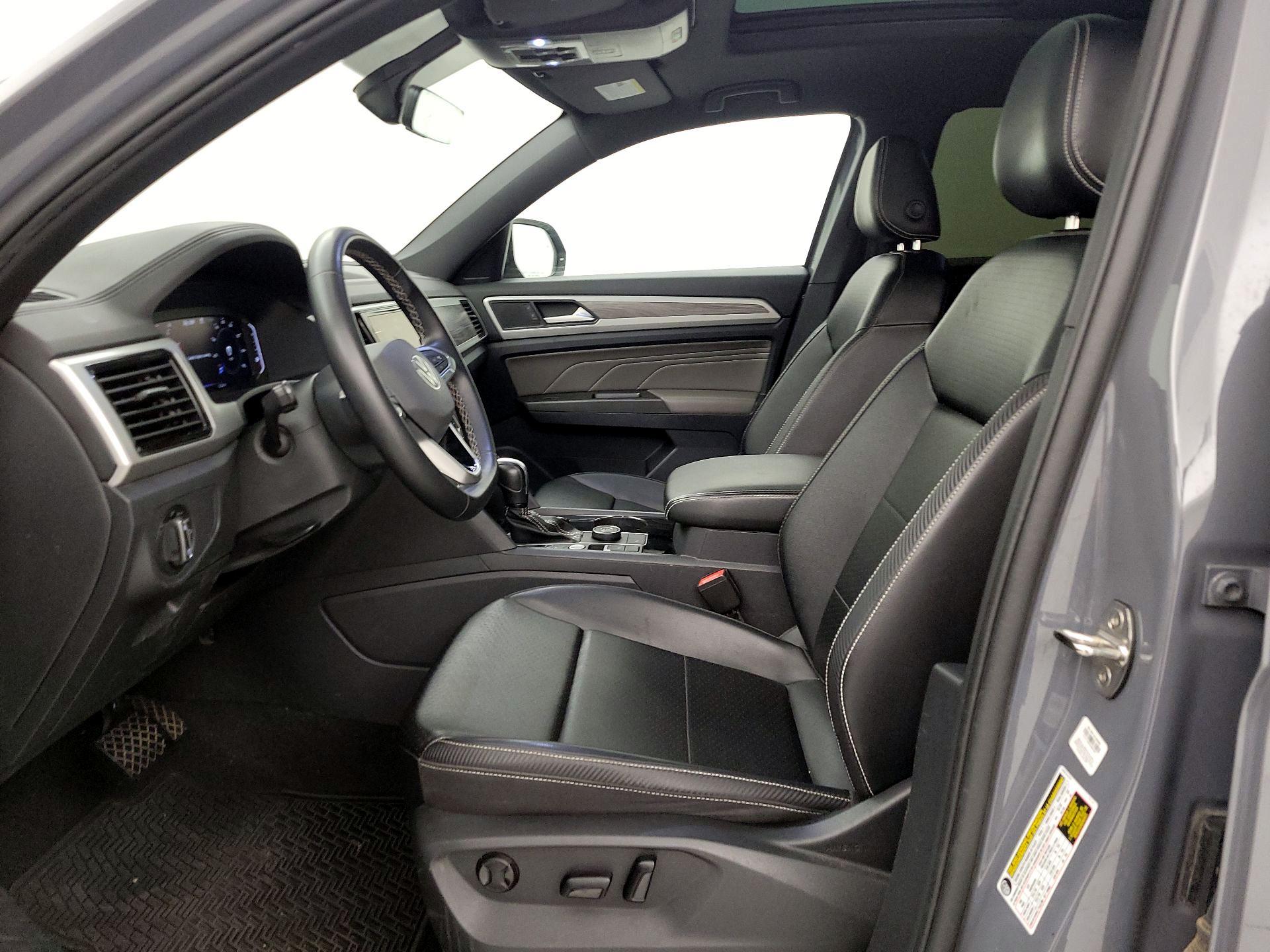 Thumbnail: 2022 Volkswagen Atlas - 9