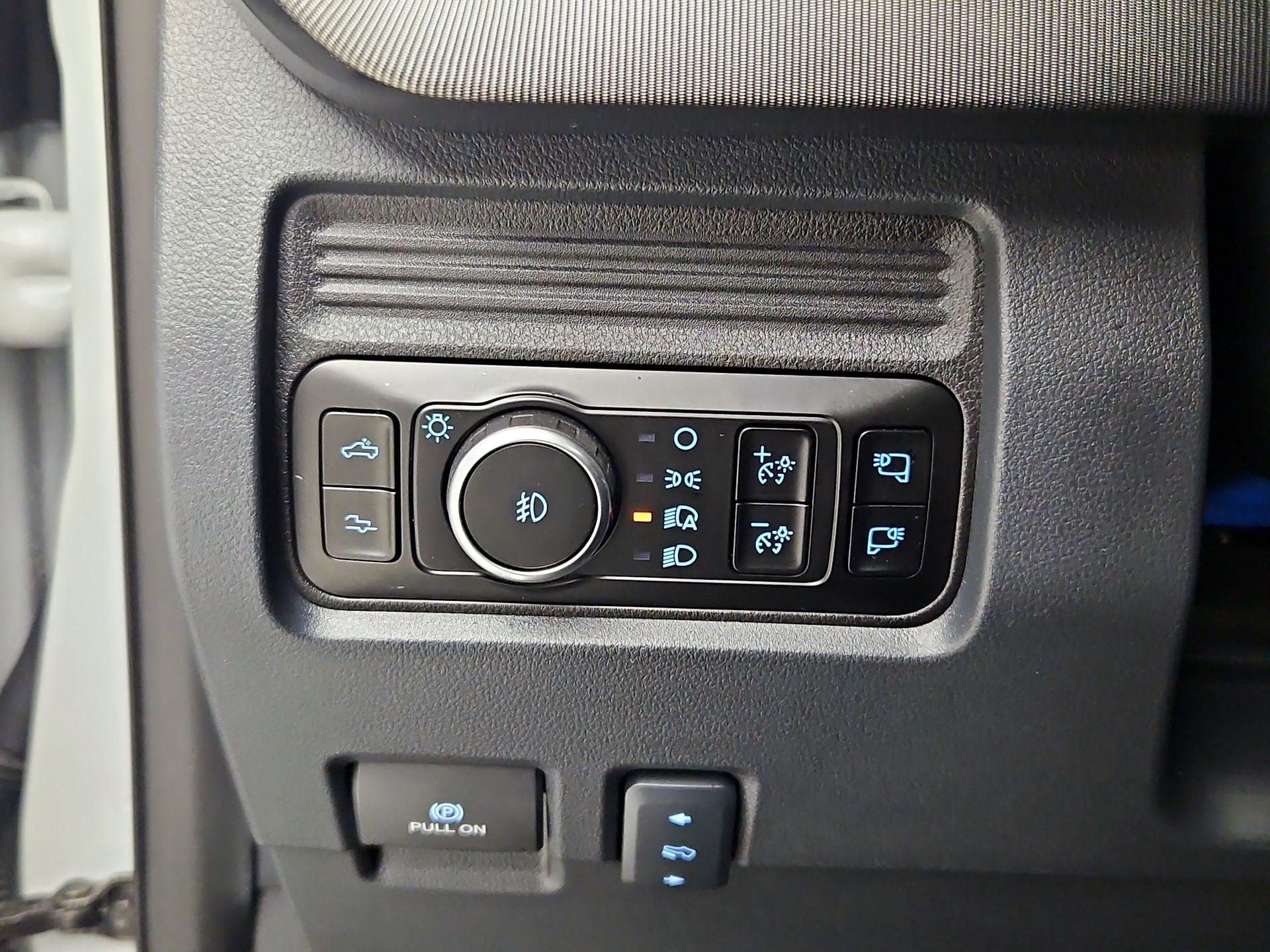 Thumbnail: 2025 Ford F-250 - 13