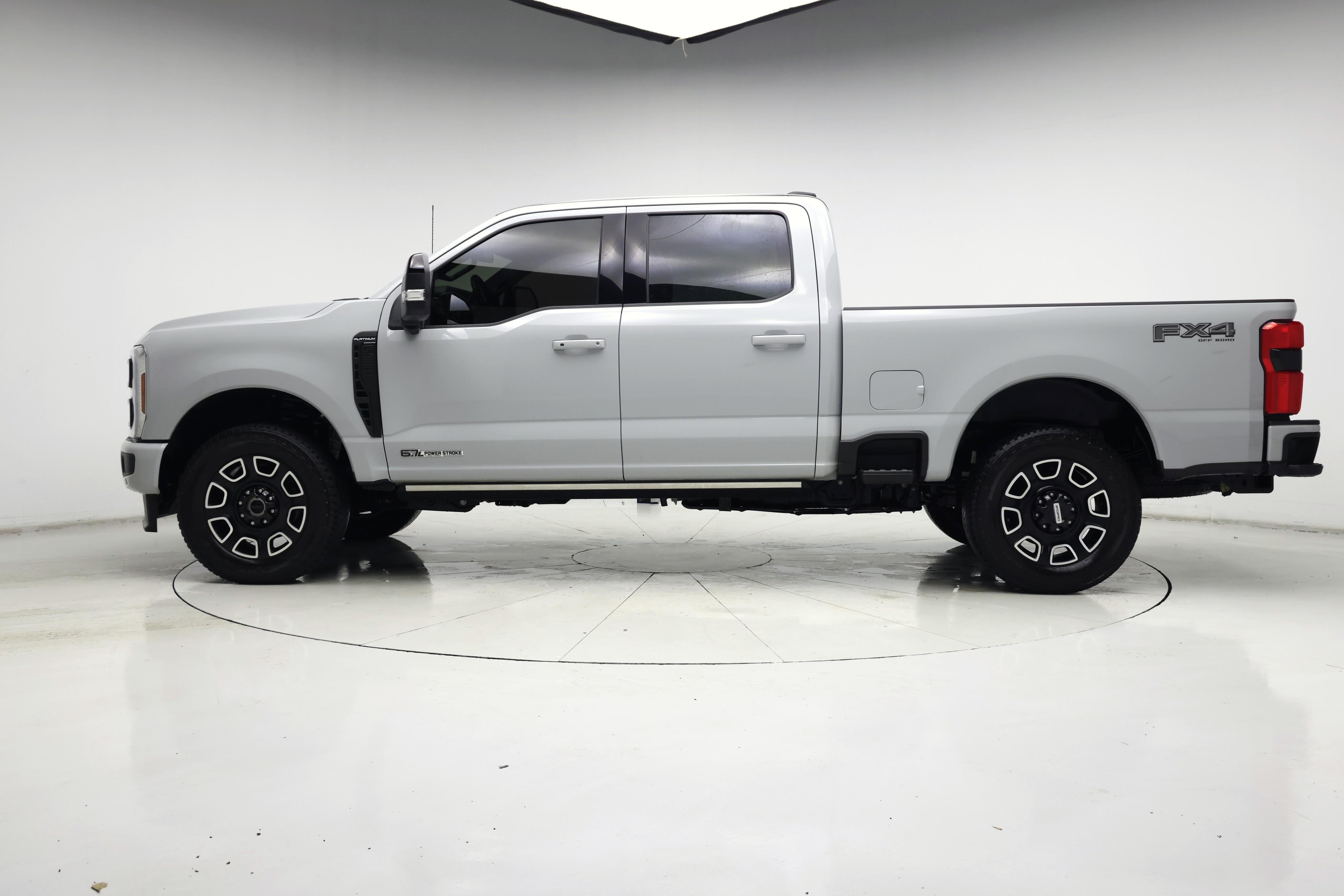 Thumbnail: 2025 Ford F-250 - 3