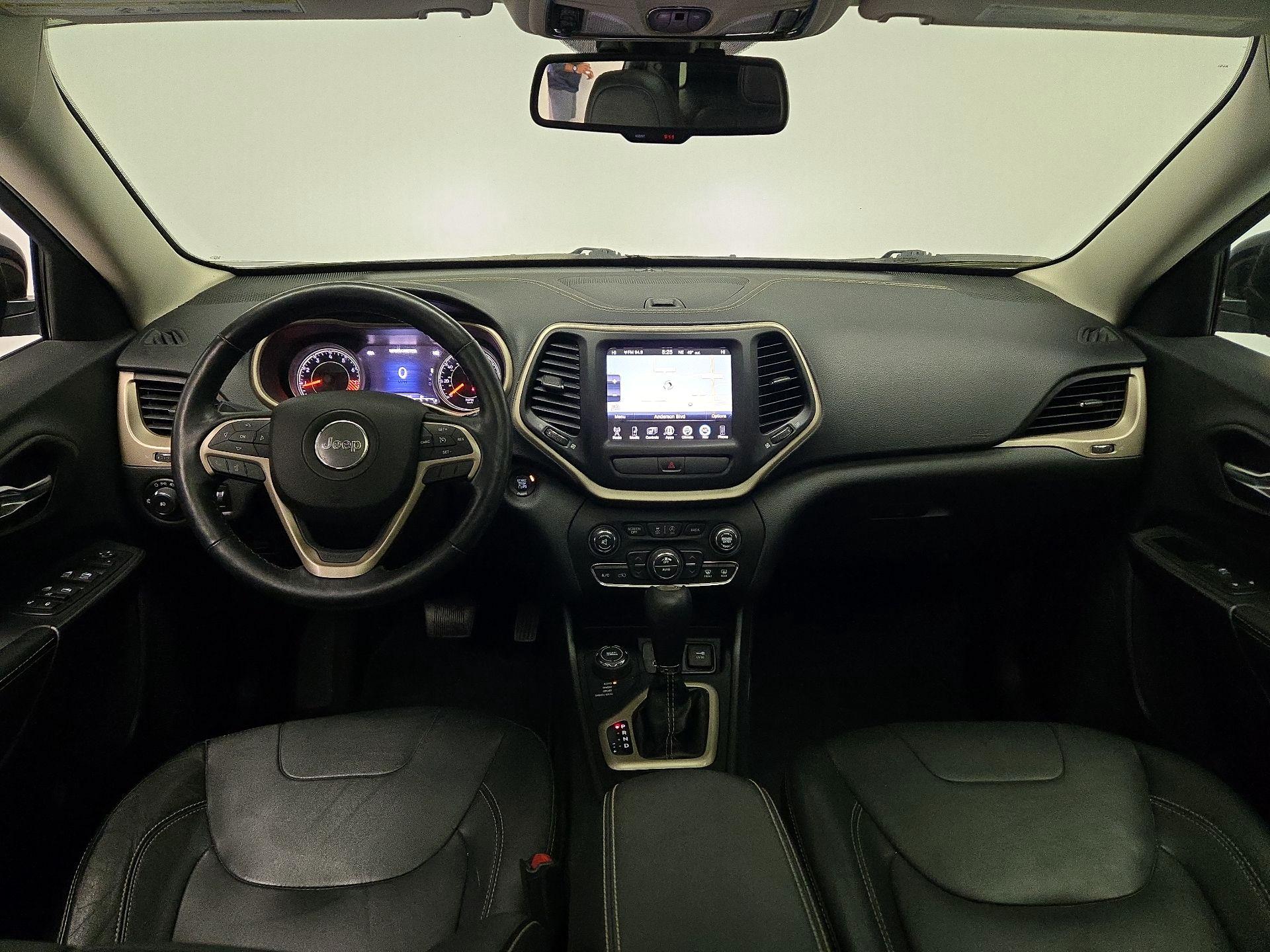 Thumbnail: 2015 Jeep Cherokee - 9