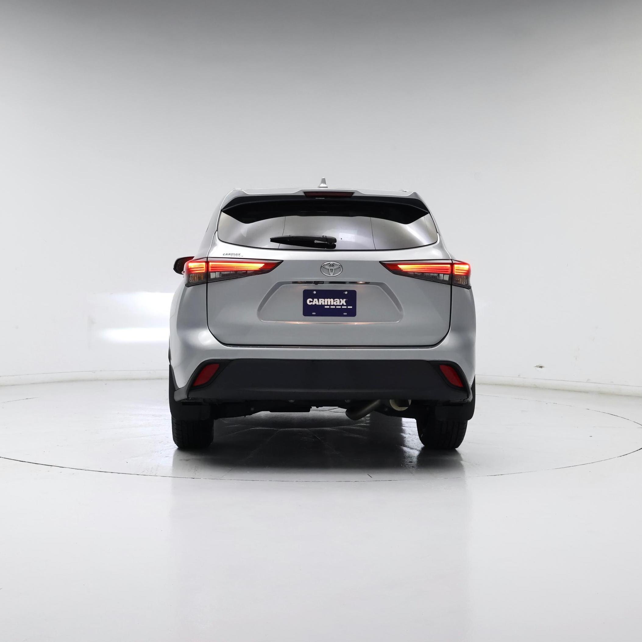 Thumbnail: 2022 Toyota Highlander - 6