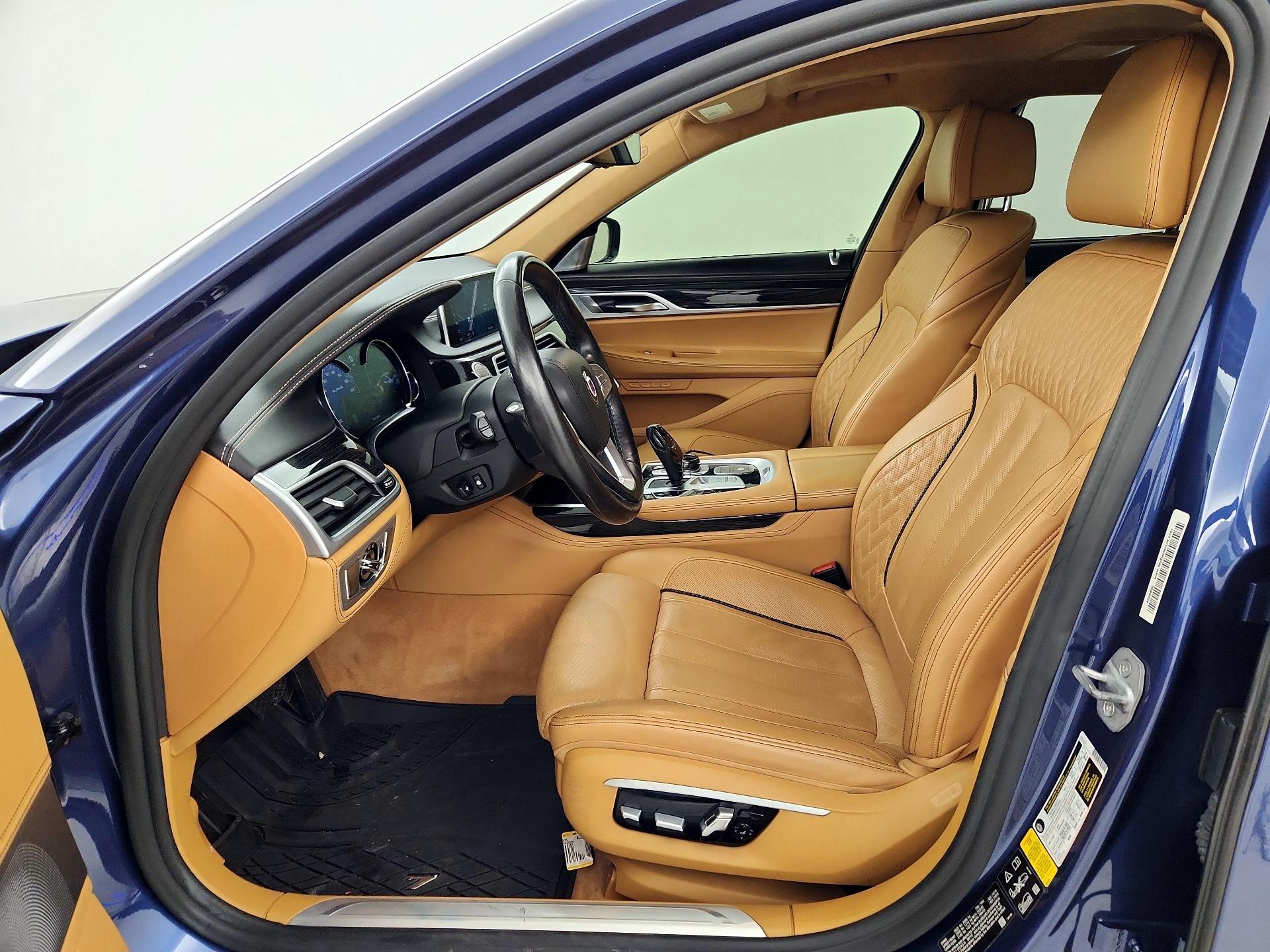 Thumbnail: 2019 BMW 7 Series - 11