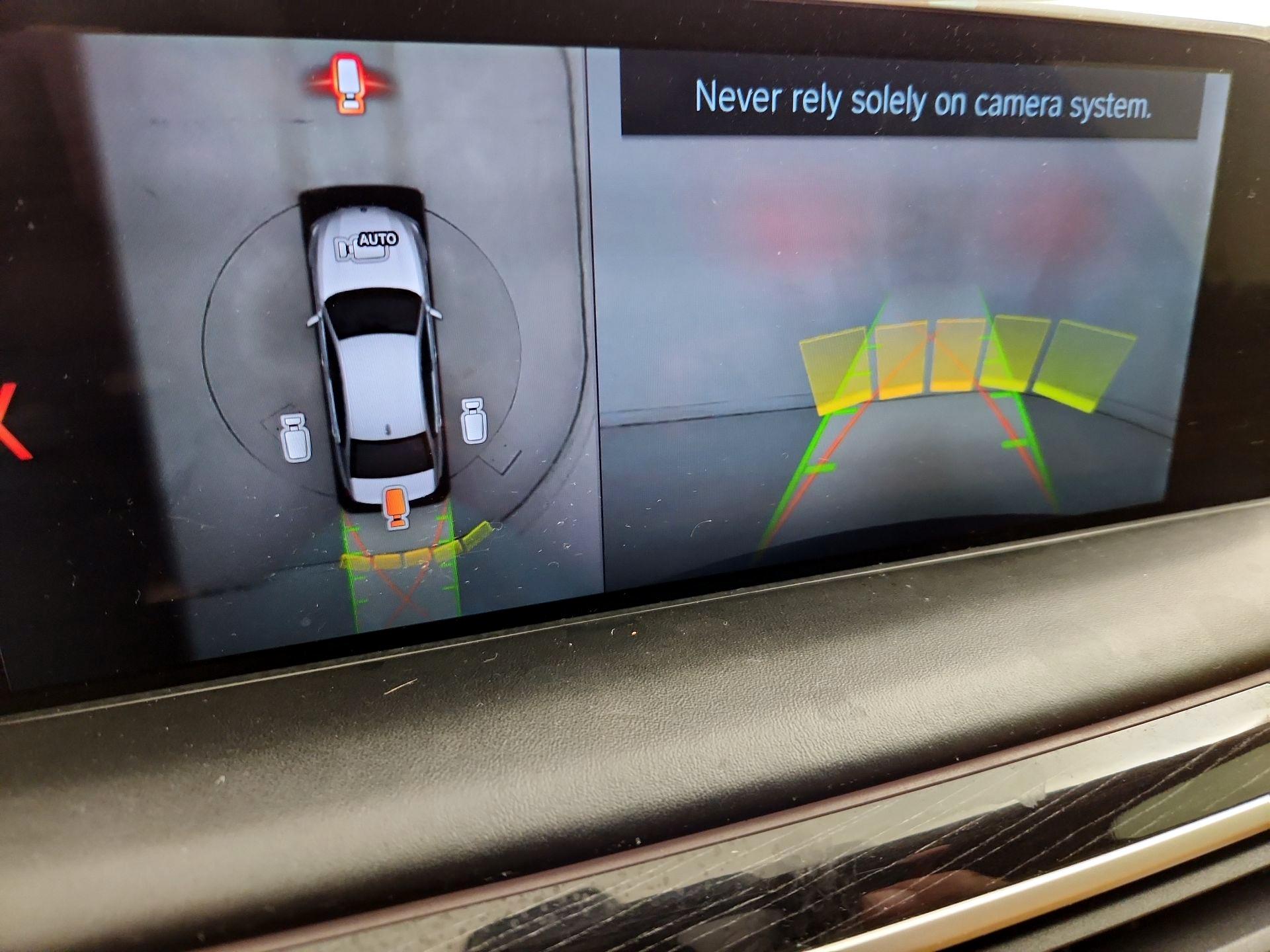 Thumbnail: 2019 BMW 7 Series - 15